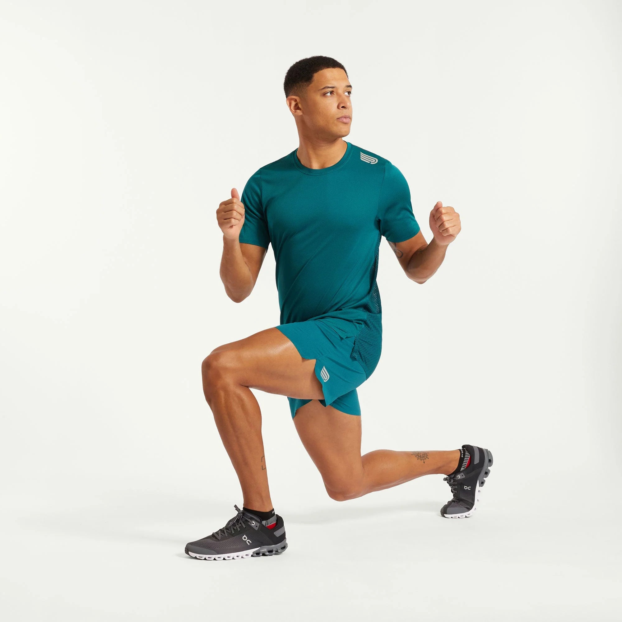 Pressio Men's Running Shirt - Lightweight Moisture Wicking Athletic Top for Jogging & Workouts (Spring/Silver) - Perfect for Marathon Training & Gym Sessions