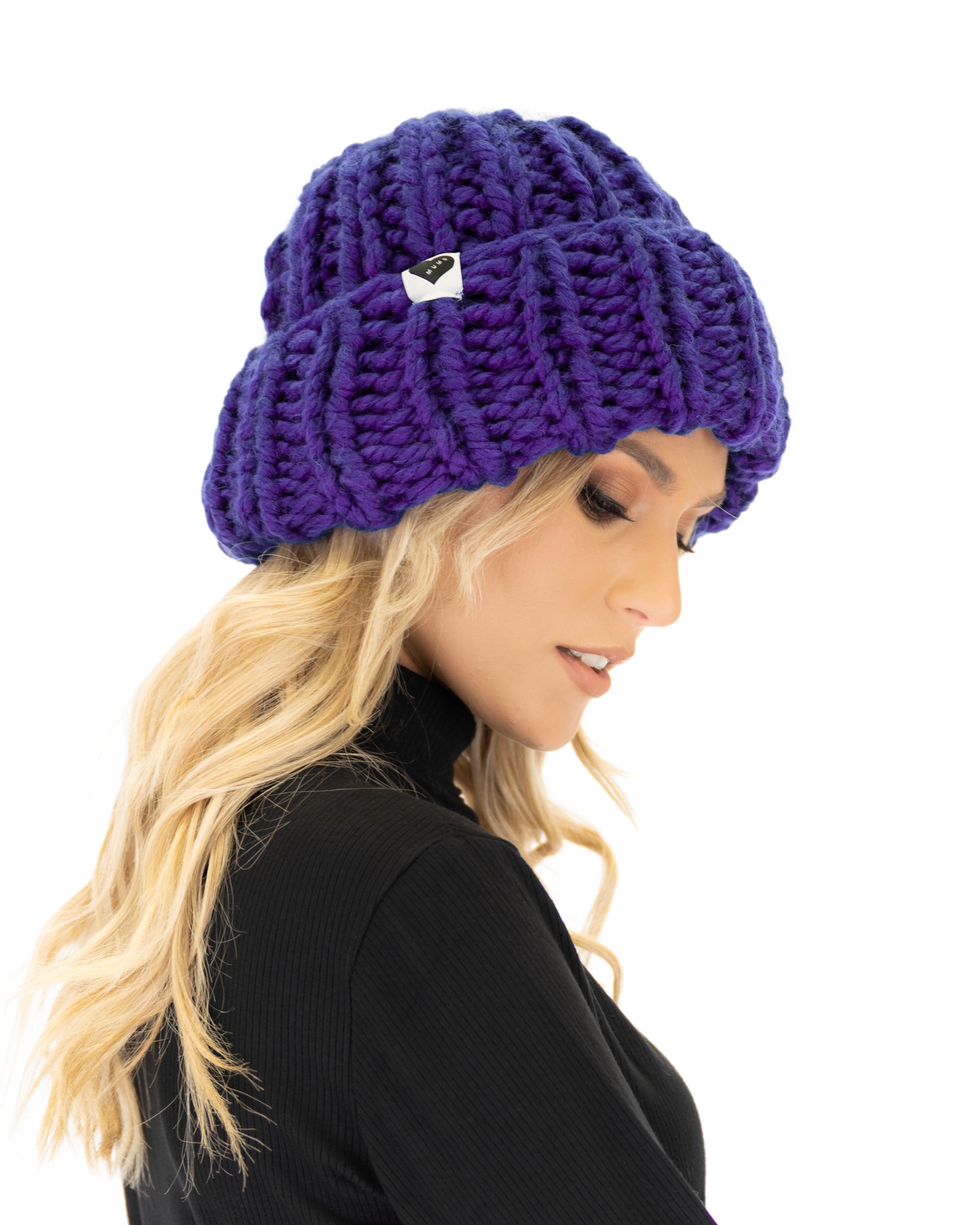 Warm Ribbed Knit Beanie for Men & Women - Soft Winter Hat for Cold Weather - Perfect for Outdoor Activities, Skiing, and Daily Wear