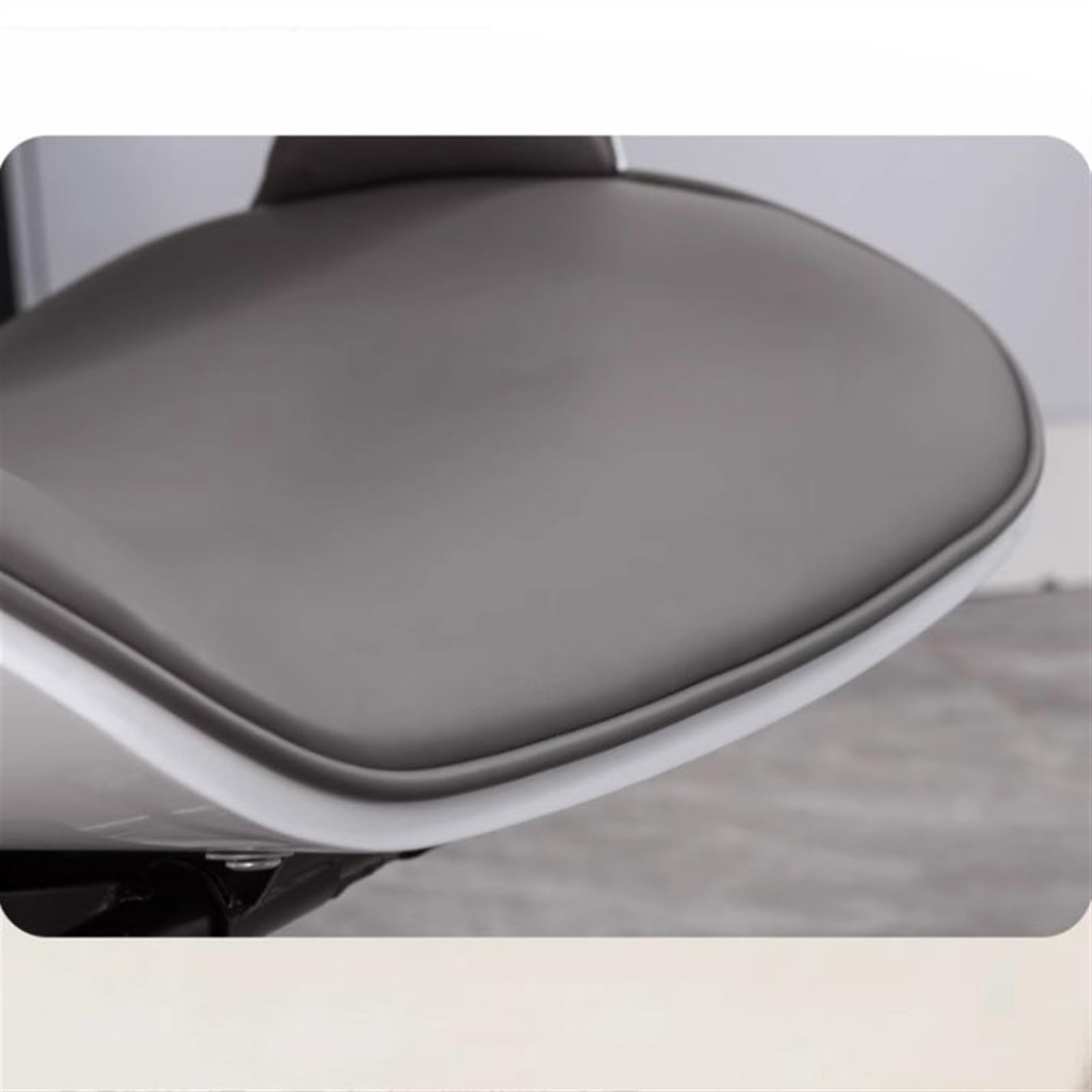 Ergonomic Office Chair - Modern Computer Desk Chair with 360° Swivel & Adjustable Height for Home, Conference, and Staff Use - Comfortable Work from Home & Office Seating Solution