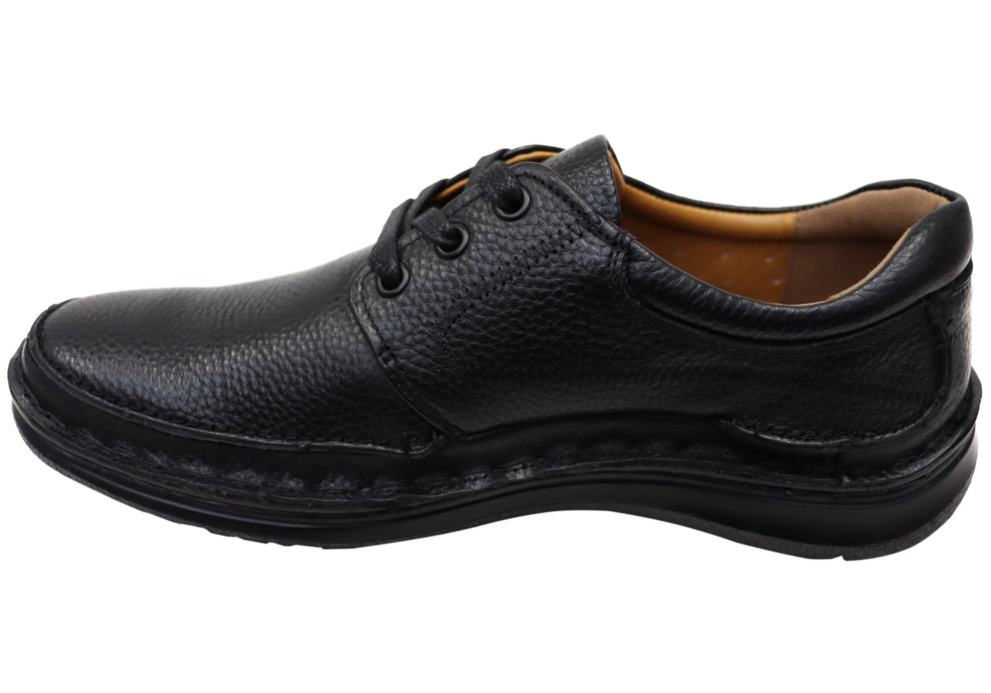 Hush Puppies Men's Comfortable Leather Triple Wide Fit Shoes - Casual Walking & Work Shoes for All-Day Comfort