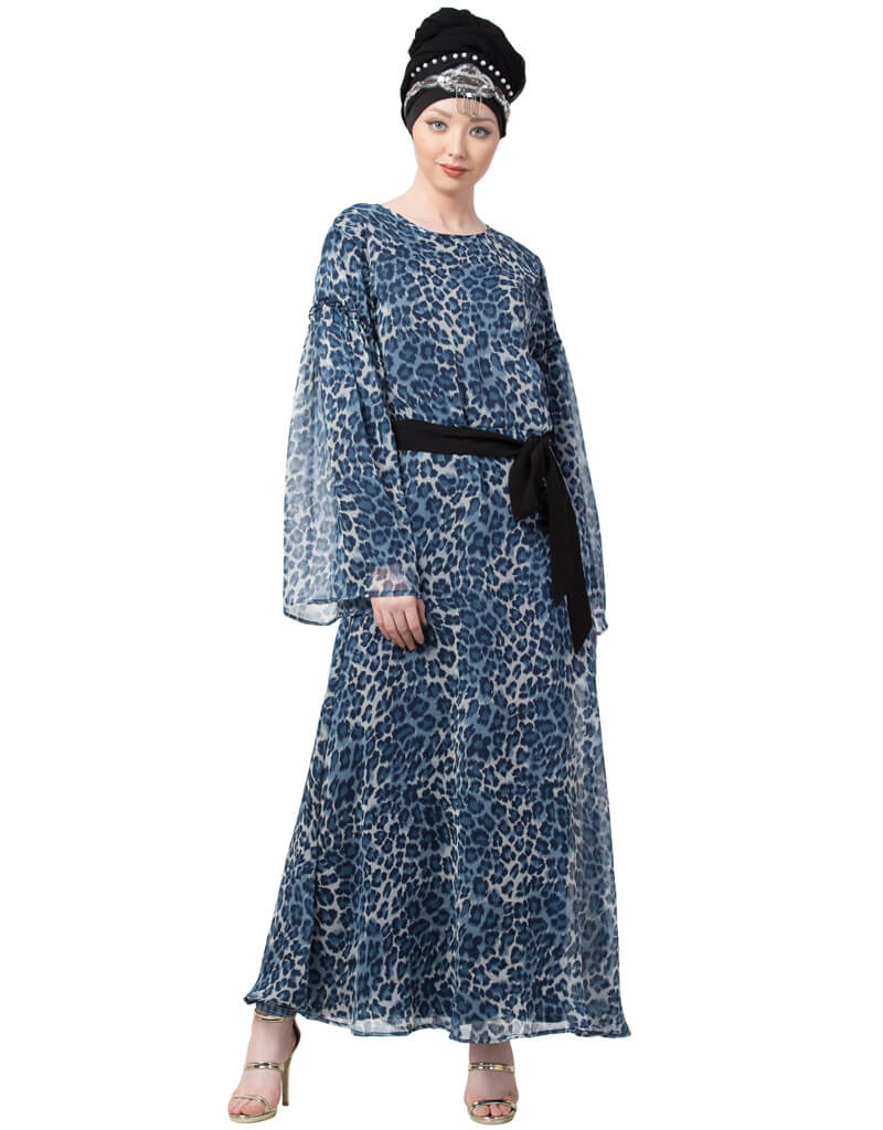 Elegant Navy Blue Arabic Animal Print Abaya with Bell Sleeves - Modest Islamic Dress for Women, Perfect for Prayer, Eid, and Special Occasions