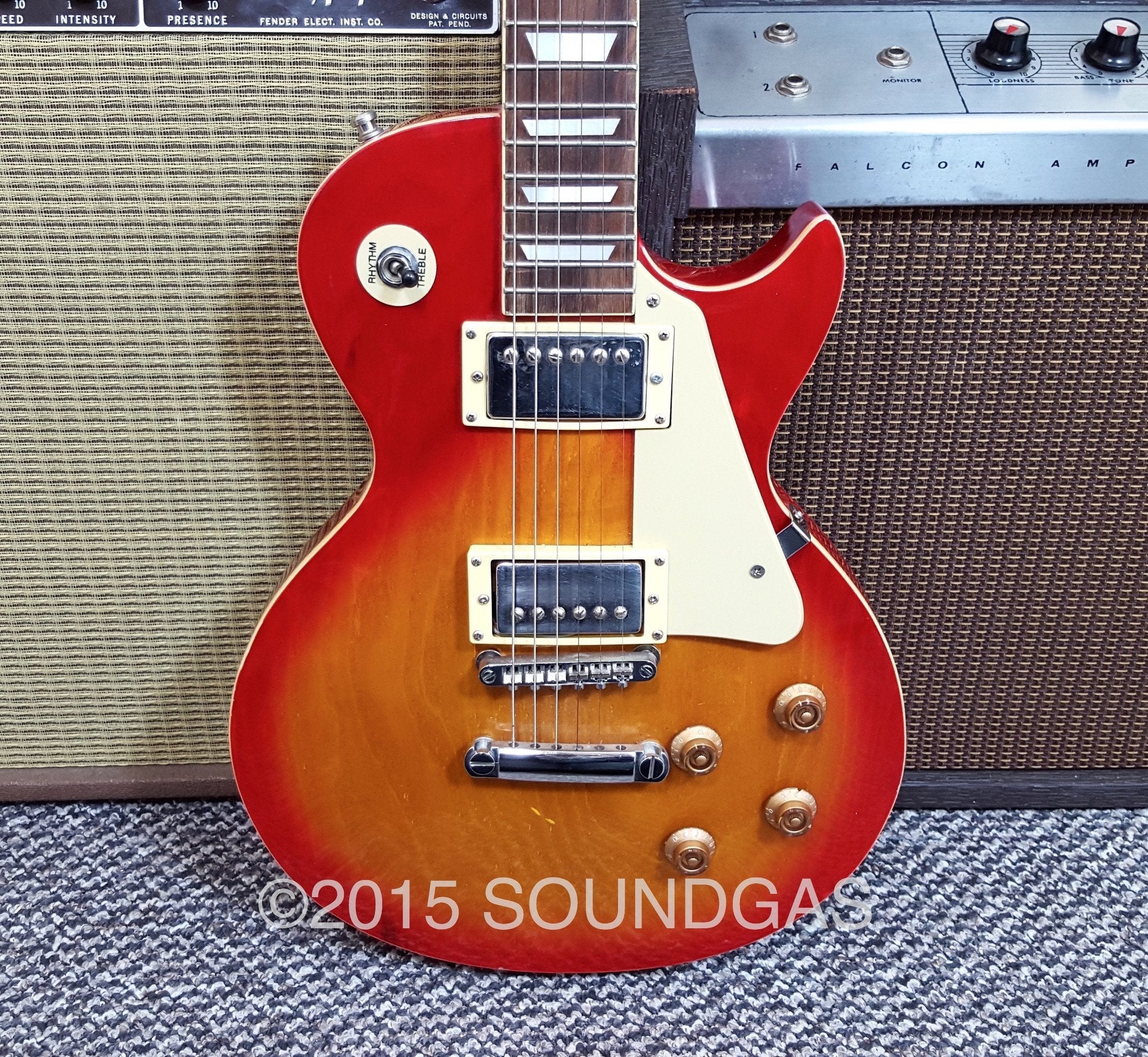 HARMONY 1978 LES PAUL REPLICA Electric Guitar - Vintage Style, Mahogany Body, Maple Top - Perfect for Rock, Blues & Stage Performances