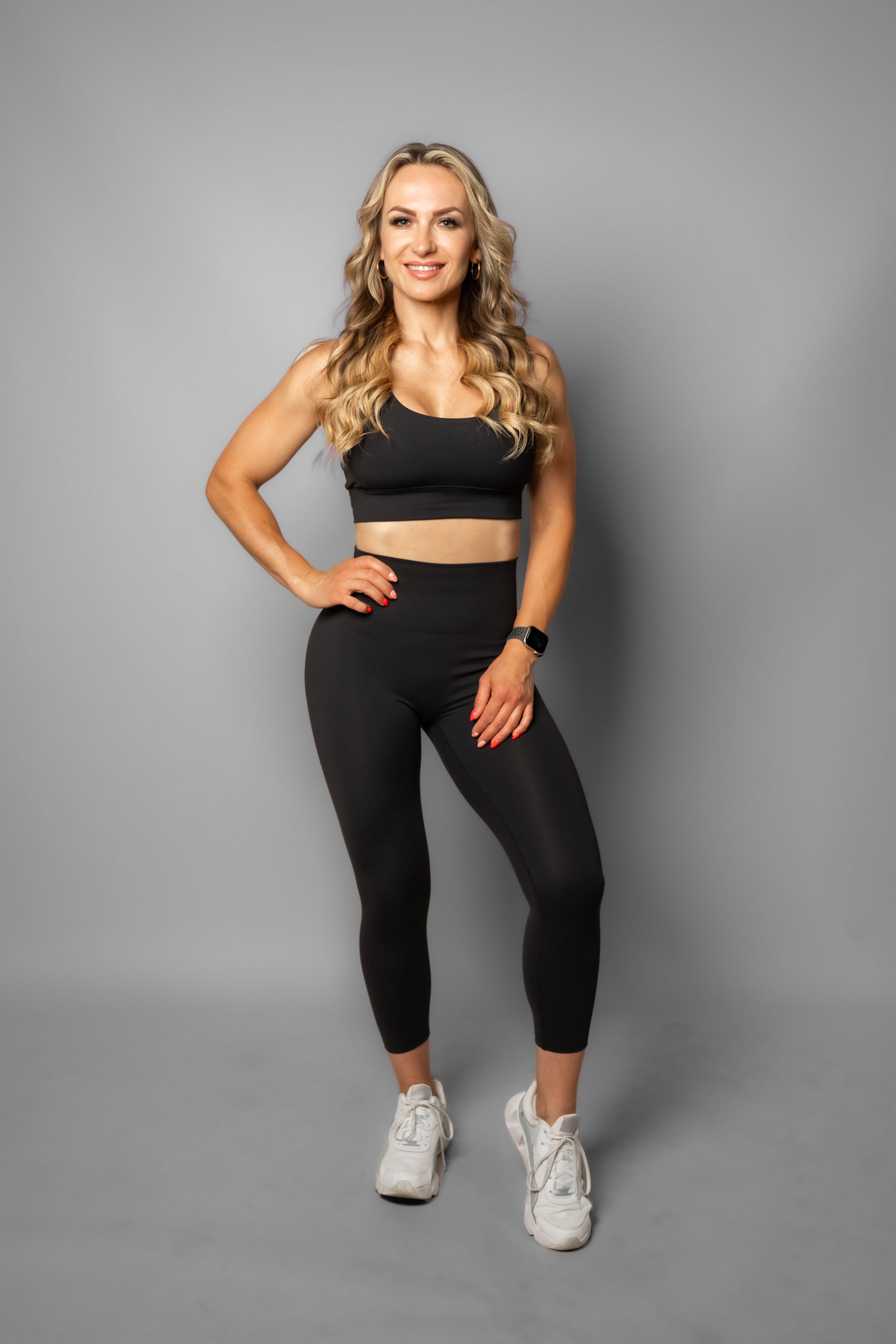 NEW Effortless Classic Capris for Women - Black | Comfortable Stretch Pants for Casual Wear, Workout & Travel