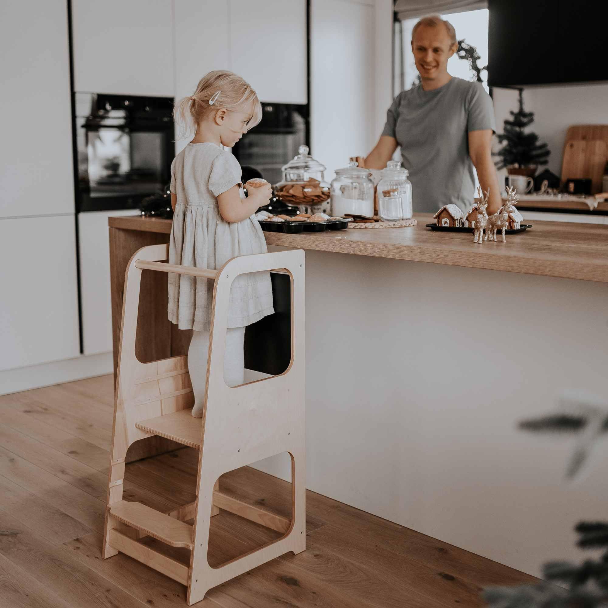 Adjustable Montessori Kitchen Tower for Toddlers - Safe Learning Step Stool with Chalkboard - Perfect for Baking, Cooking & Playtime - Kids Activity Helper for Kitchen Counter Access