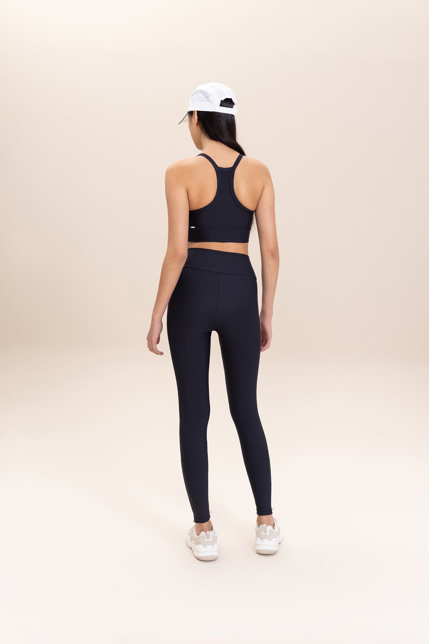 High-Quality Fresh Racerback Sports Bra for Women - Breathable Workout Top for Running, Yoga & Gym - Comfortable Support for Active Lifestyles
