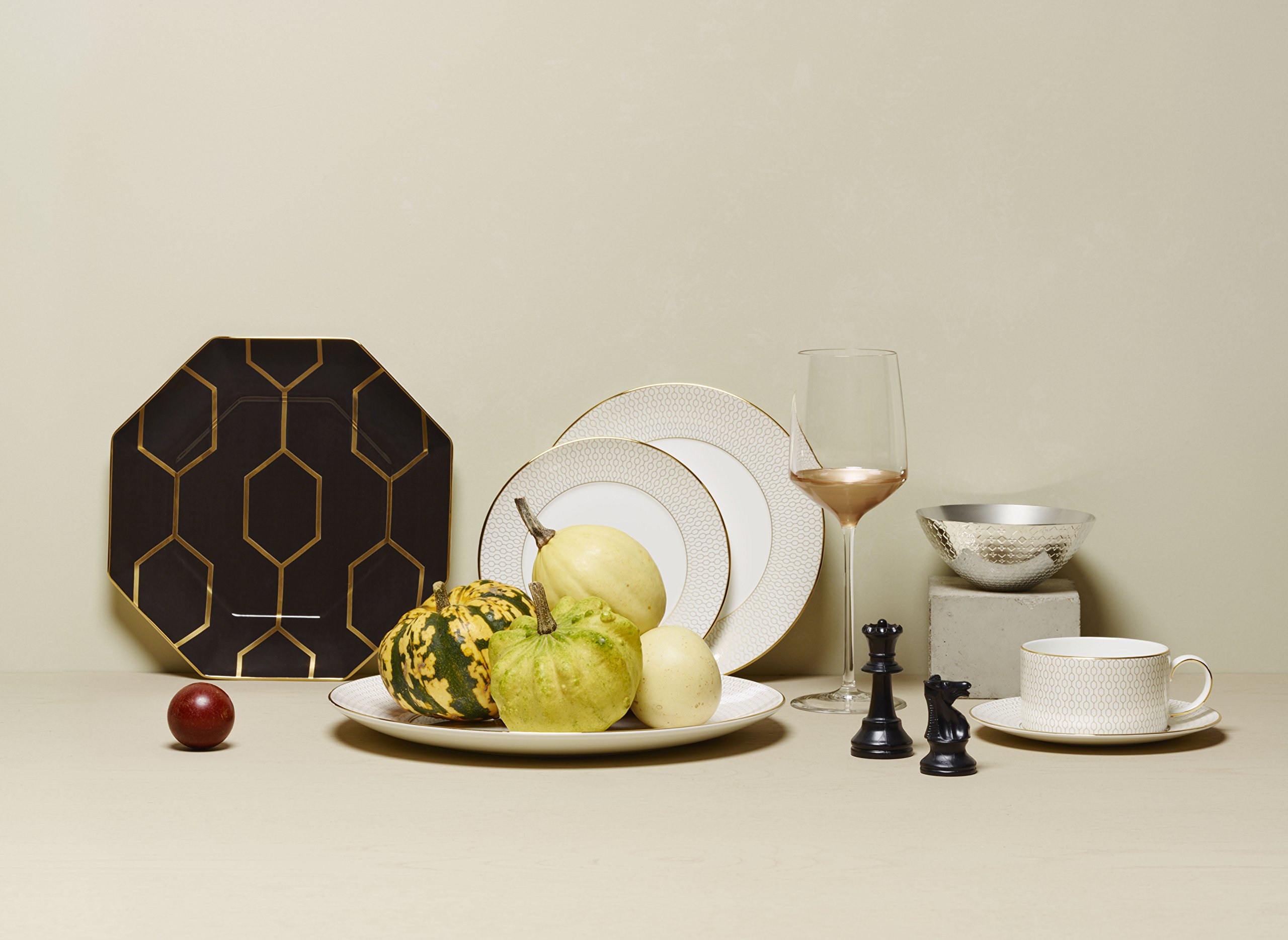 Wedgwood Gio Gold 5-Piece Place Setting - Elegant Fine China Dinnerware Set for Formal Dining & Special Occasions