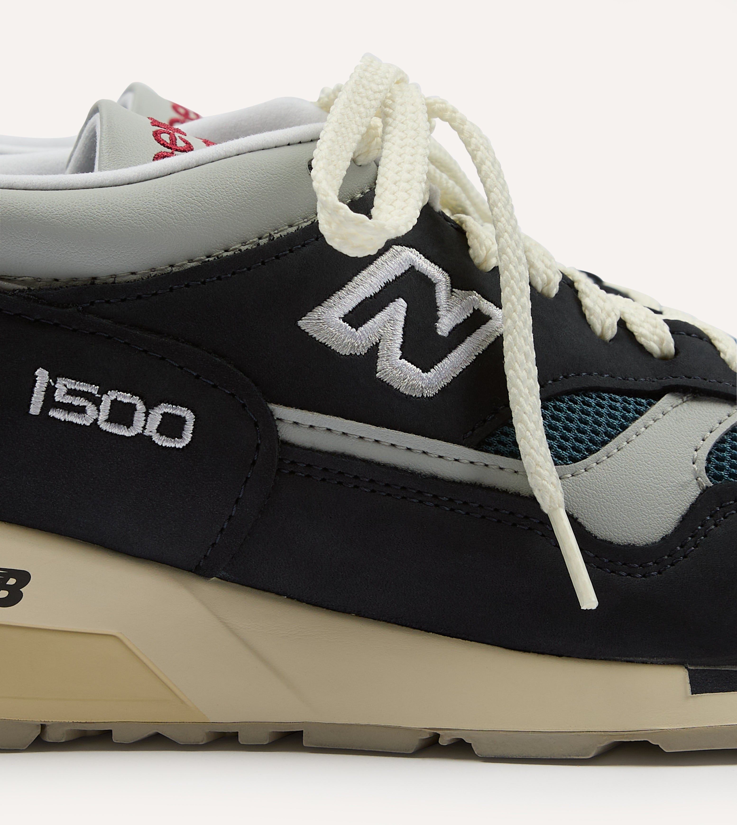 New Balance 1500 Vintage Navy Blue UK Made Men's Running Shoes - Perfect for Casual Wear, Gym & Street Style