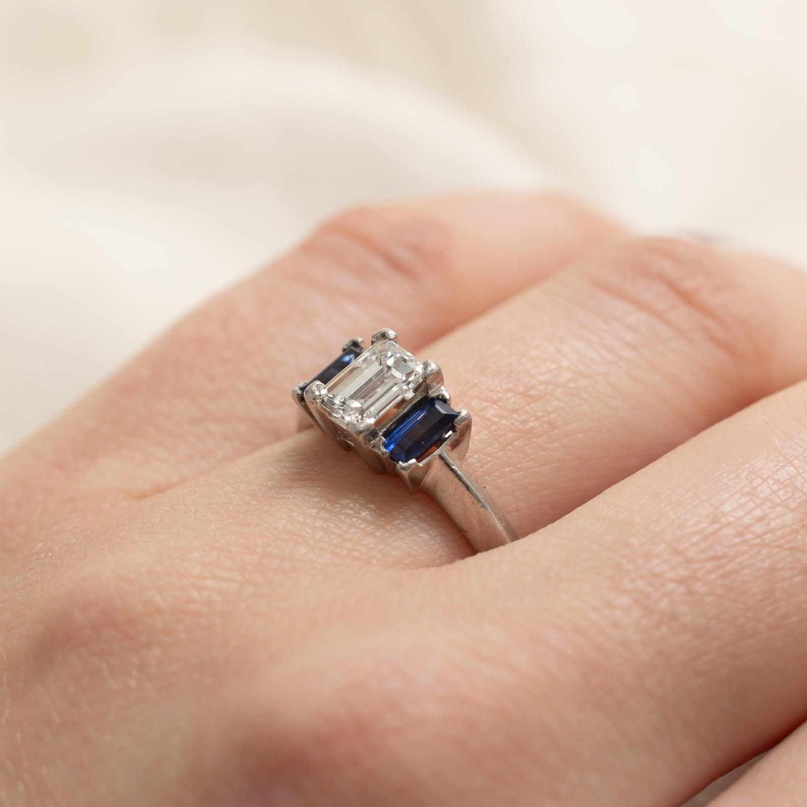 0.75ct Diamond & Sapphire Engagement Ring for Women - 0.70ctw White Gold Wedding Band, Size 7 | Perfect for Proposals, Anniversaries & Special Occasions