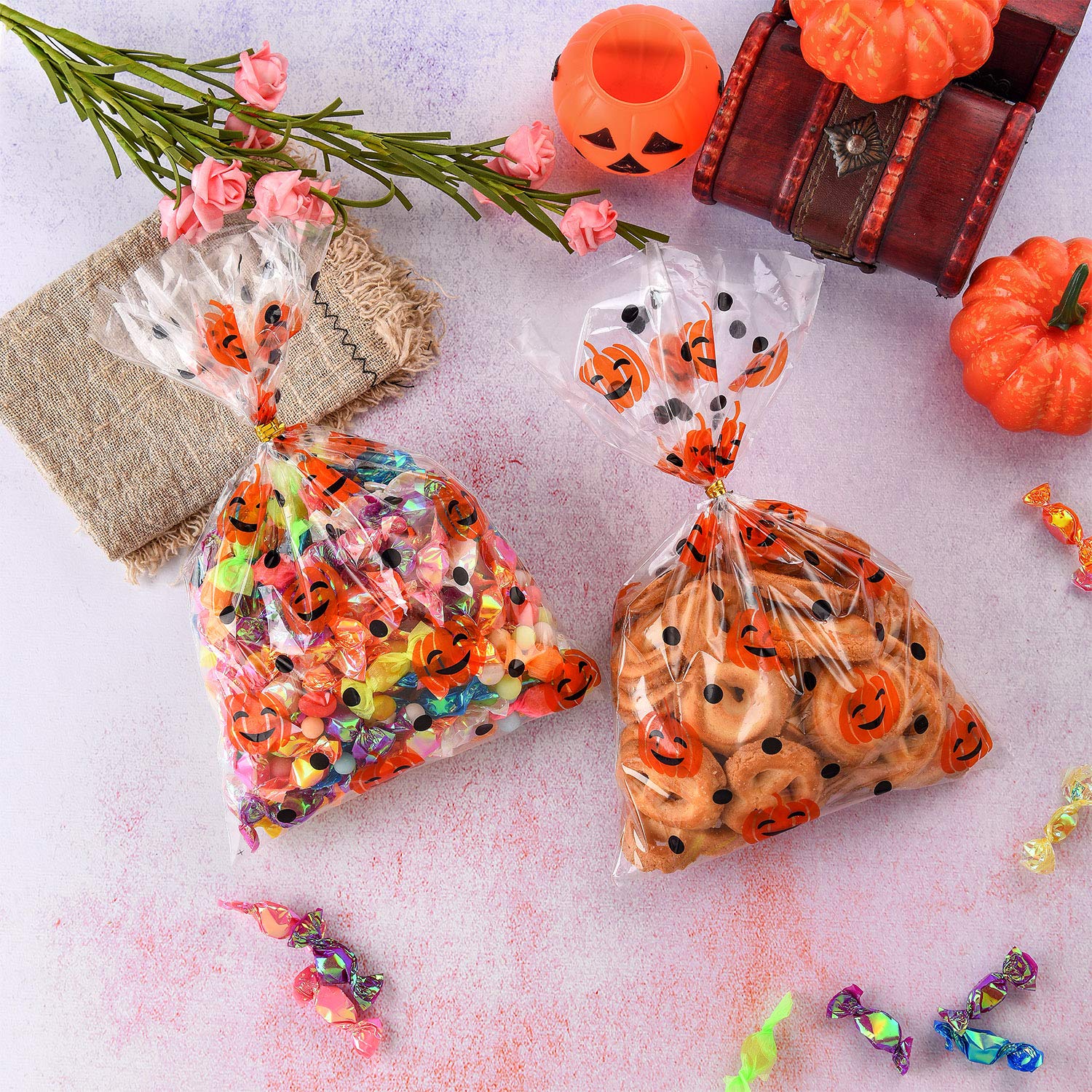 Halloween Pumpkin Print Cone Cellophane Bags - 100 Heat Sealable Treat Bags with Golden Twist Ties for Candy, Party Favors & Gift Giving - Perfect for Trick-or-Treat, Halloween Parties & Classroom Treats