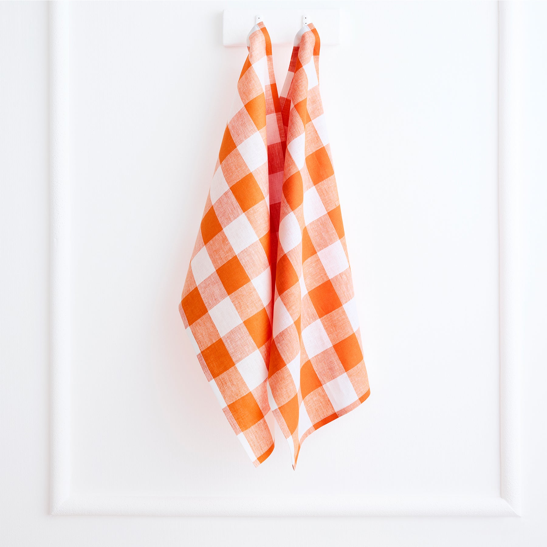 Buffalo Check Cotton Kitchen Towels Set of 2 - Absorbent & Durable Dish Cloths for Drying Dishes, Cleaning Countertops & Kitchen Decor - Red & Black Plaid Design