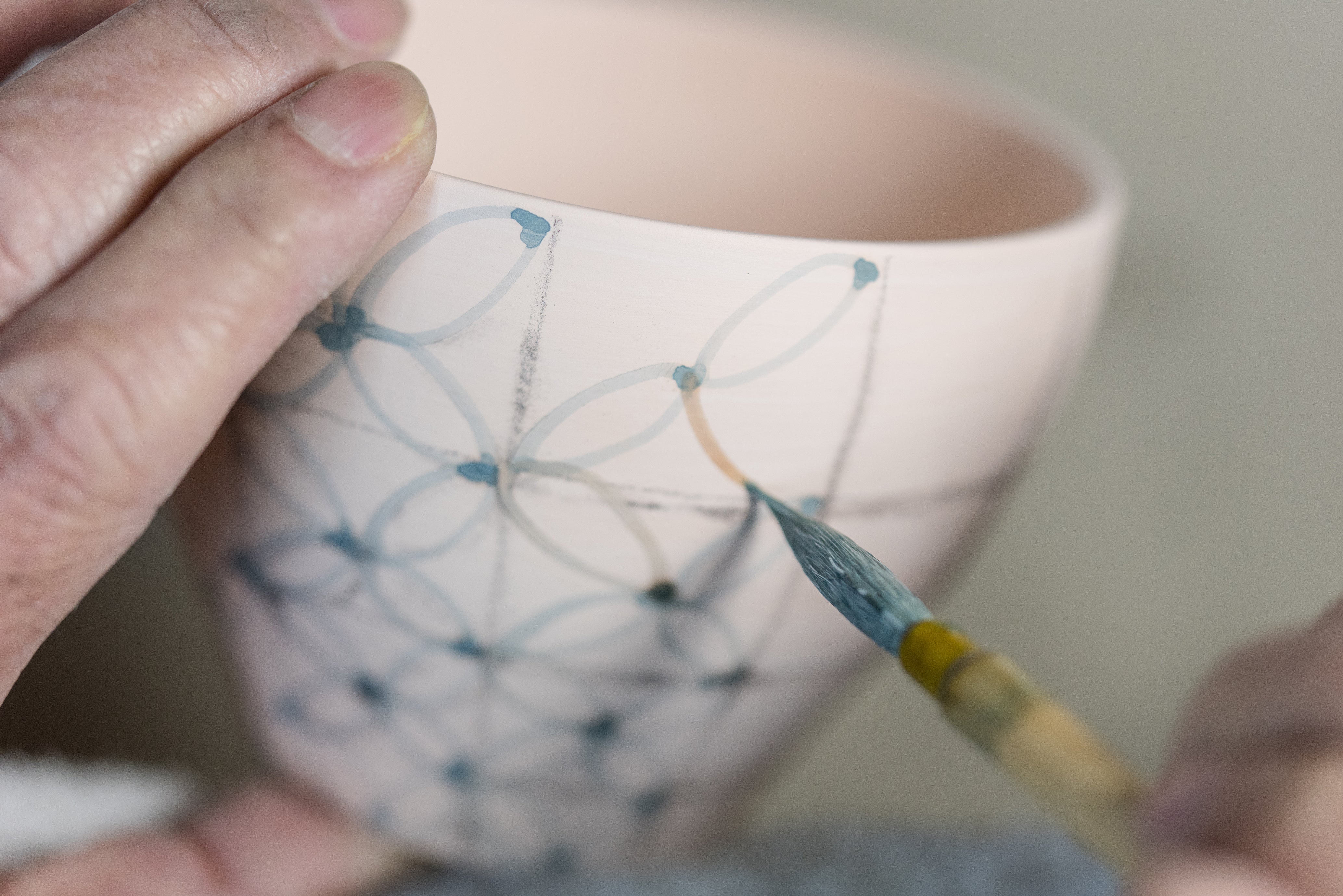 Arita Hoji Cha Japanese Teacup & Saucer Gift Set - Shippo Seven Treasure Ceramic Tea Set for Matcha, Green Tea & Herbal Tea | Perfect for Tea Ceremonies, Home Decor & Unique Gifts
