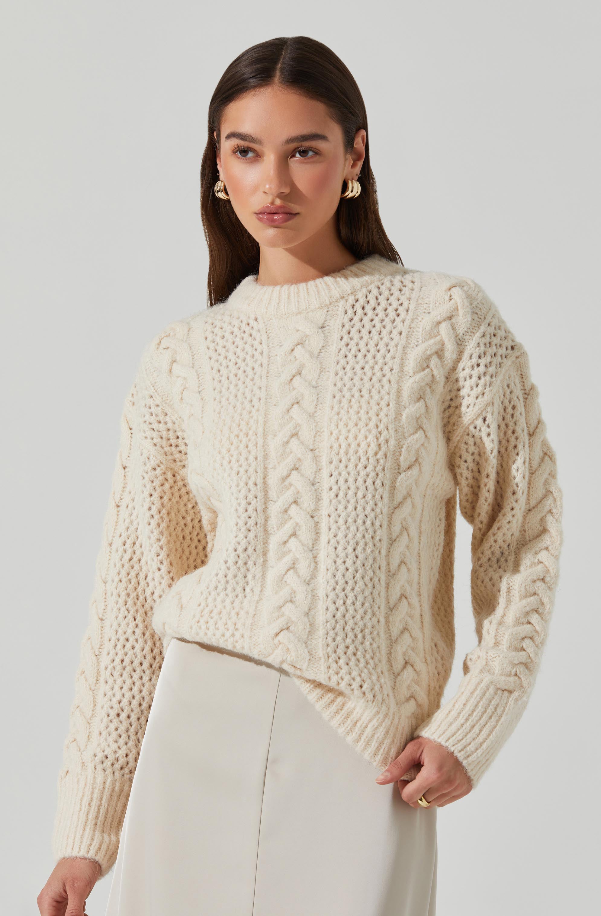 Lisbeth Cable Knit Sweater for Women - Cozy Winter Pullover with Classic Cable Design - Perfect for Casual Outfits, Office Wear & Holiday Gatherings