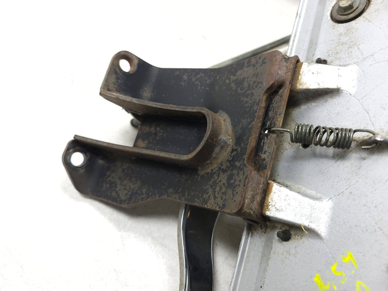 06-09 Suzuki Boulevard C50 VL800 Front Right Floorboard & Brake Pedal Link - OEM Replacement Part for Motorcycle Footrest Assembly - Perfect for Cruiser Bike Maintenance and Upgrades