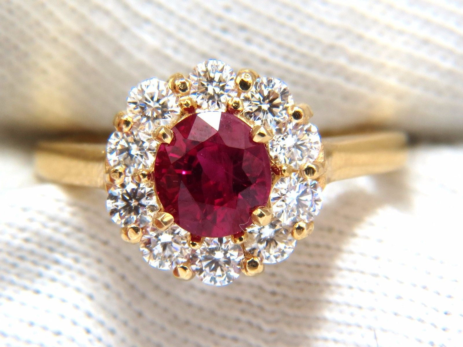 GIA Certified 1.54ct Oval Cut Red Ruby & 0.88ct Diamond Ring in 18K Gold - Perfect for Engagement, Anniversary & Special Occasion Gifts