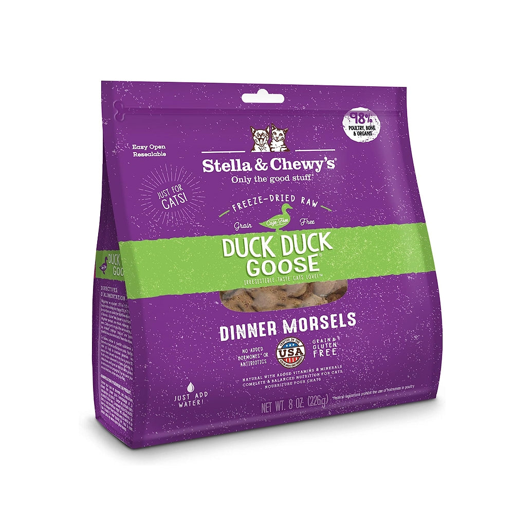 Grain Free Freeze Dried Duck & Goose Dinner Morsels Cat Food - High Protein Natural Cat Treats for Indoor & Outdoor Cats - Perfect for Training, Rewards & Travel Snacks