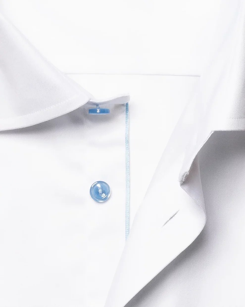 ETON Men's Plain White Dress Shirt with Contrast Buttons - Slim Fit Single Cuff Formal Shirt for Business, Office & Wedding Occasions