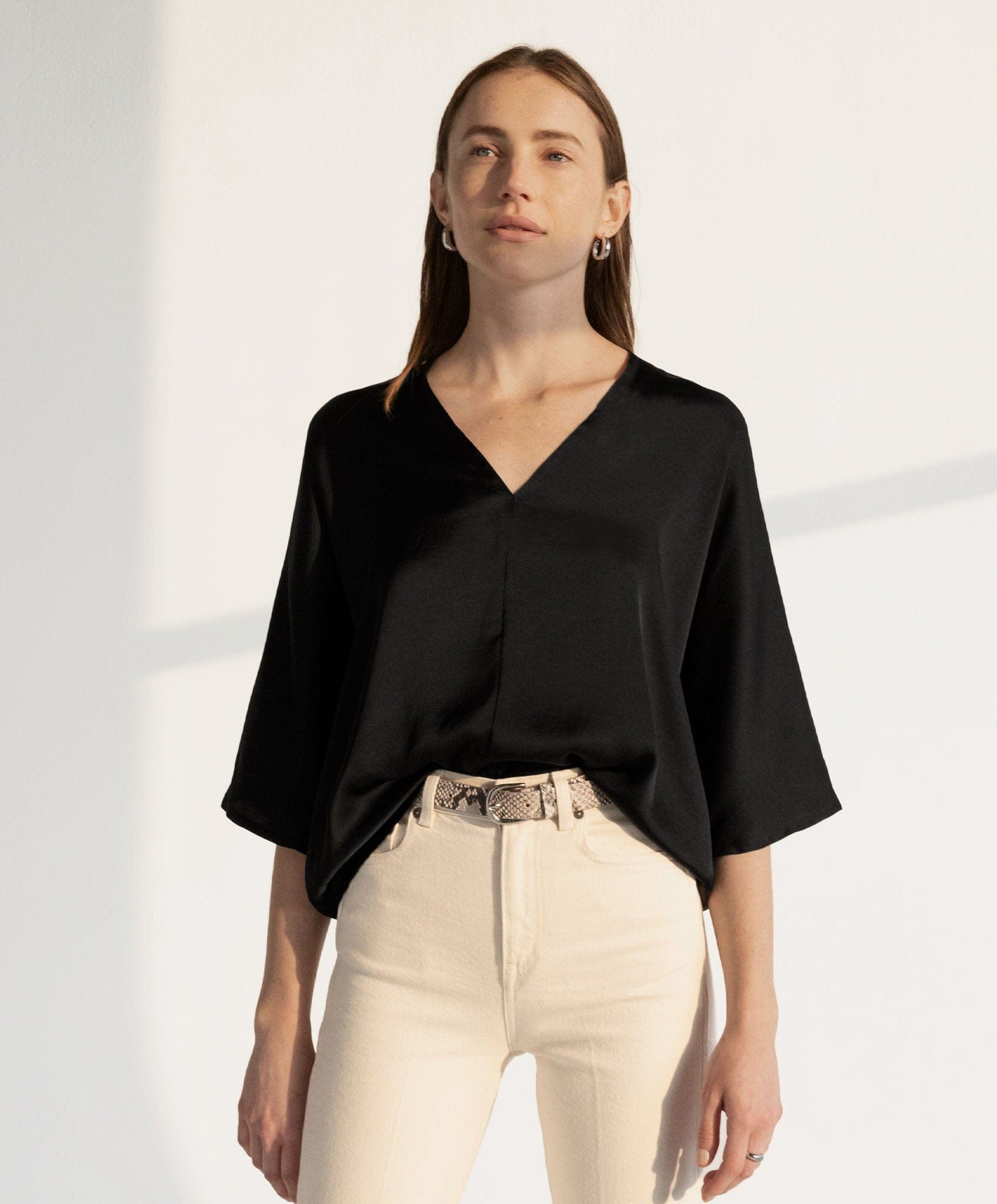 Luxury Satin V-Neck Pullover for Women - Soft & Elegant Sweater for Casual Wear, Office & Evening Outfits