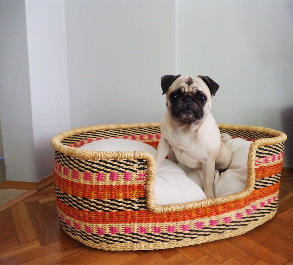 Premium Woven Dog Bed Basket - Comfortable & Stylish Pet Bed for Small to XXL Dogs - Elegant Decorative Dog Bed Gift - Ideal for Large Breeds & Puppies - Perfect for Living Room, Bedroom, or Kennel Use