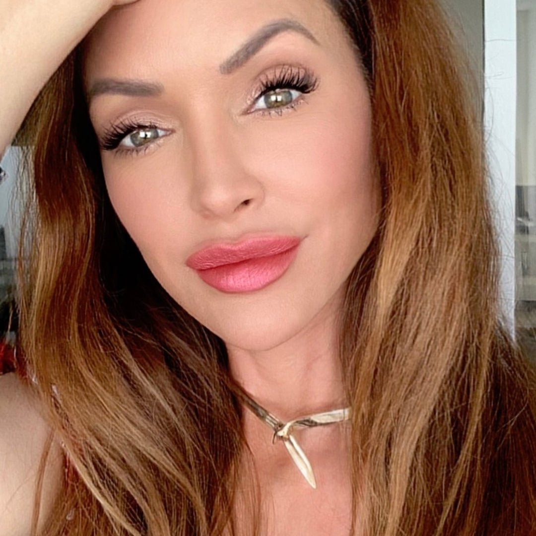 Starlet Coral Pink Liquid Lipstick with Gold & Silver Shimmer - Long Lasting Matte Lip Makeup for Parties, Date Nights & Special Occasions