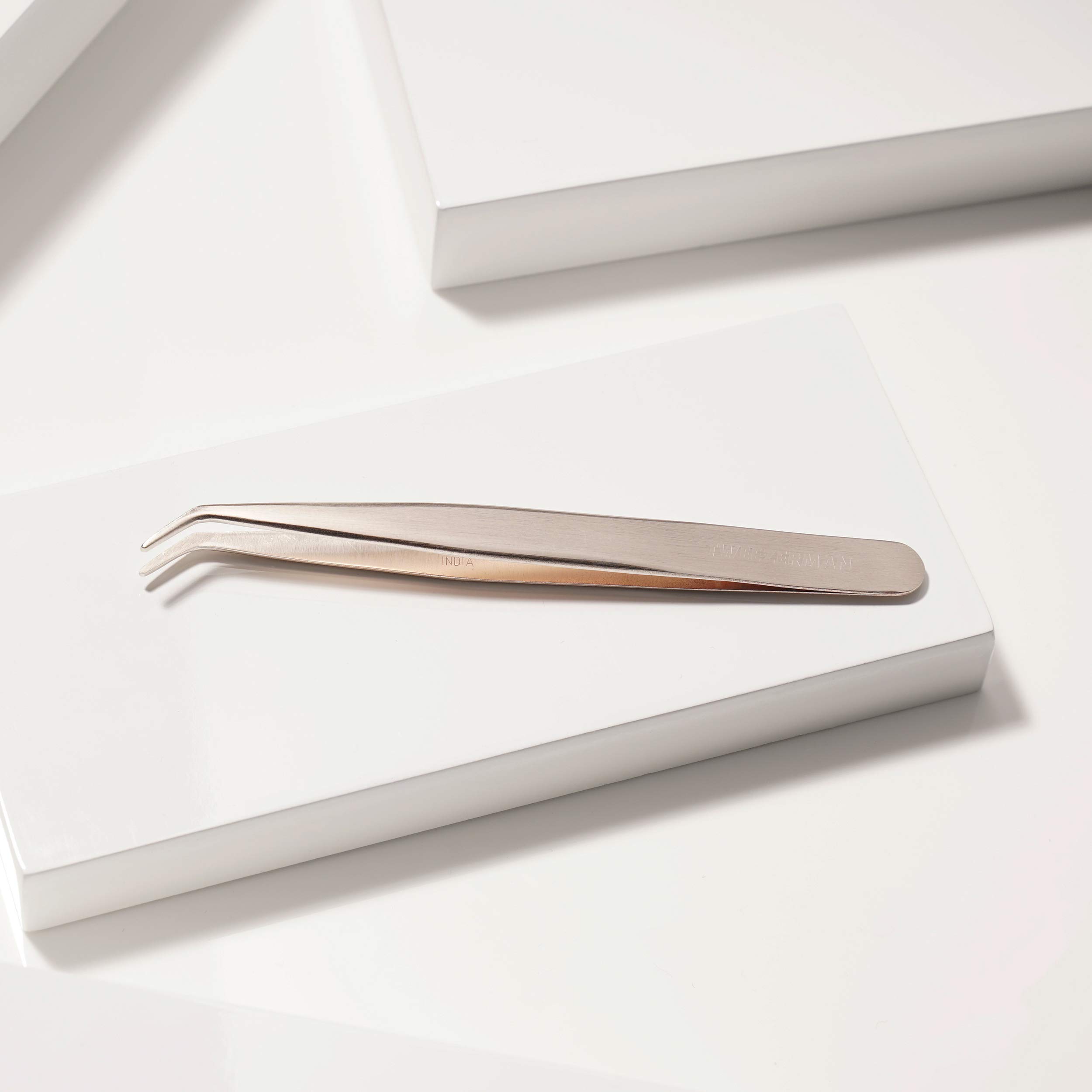 Tweezerman Rose Gold Eyelash Tweezers - Professional Fake Eyelash Applicator & Extension Tool for Perfect Lash Application at Home or Salon