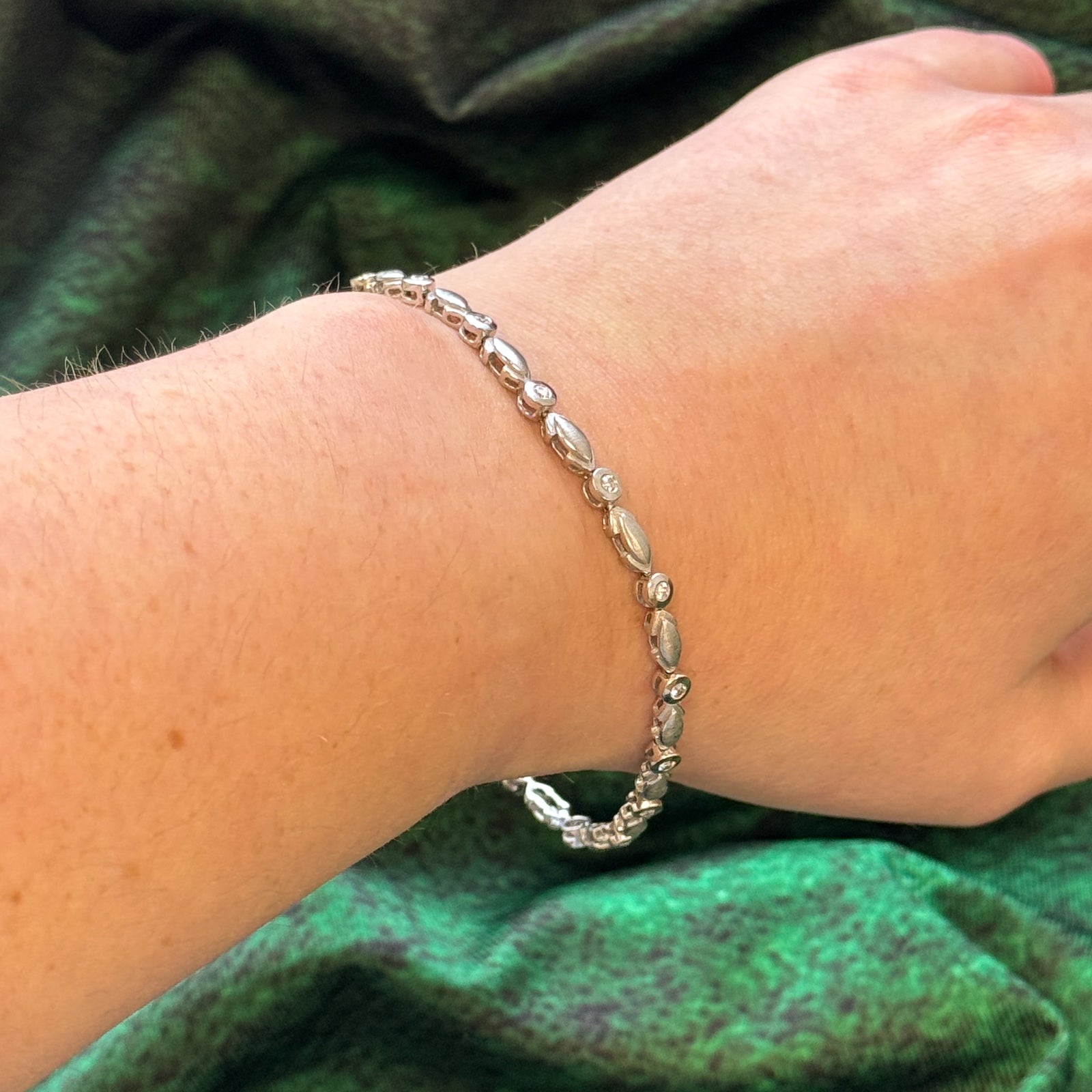 0.40ctw Diamond Tennis Bracelet for Women | 7.5 Inch Sterling Silver | Elegant Jewelry Gift for Anniversary, Birthday & Special Occasions