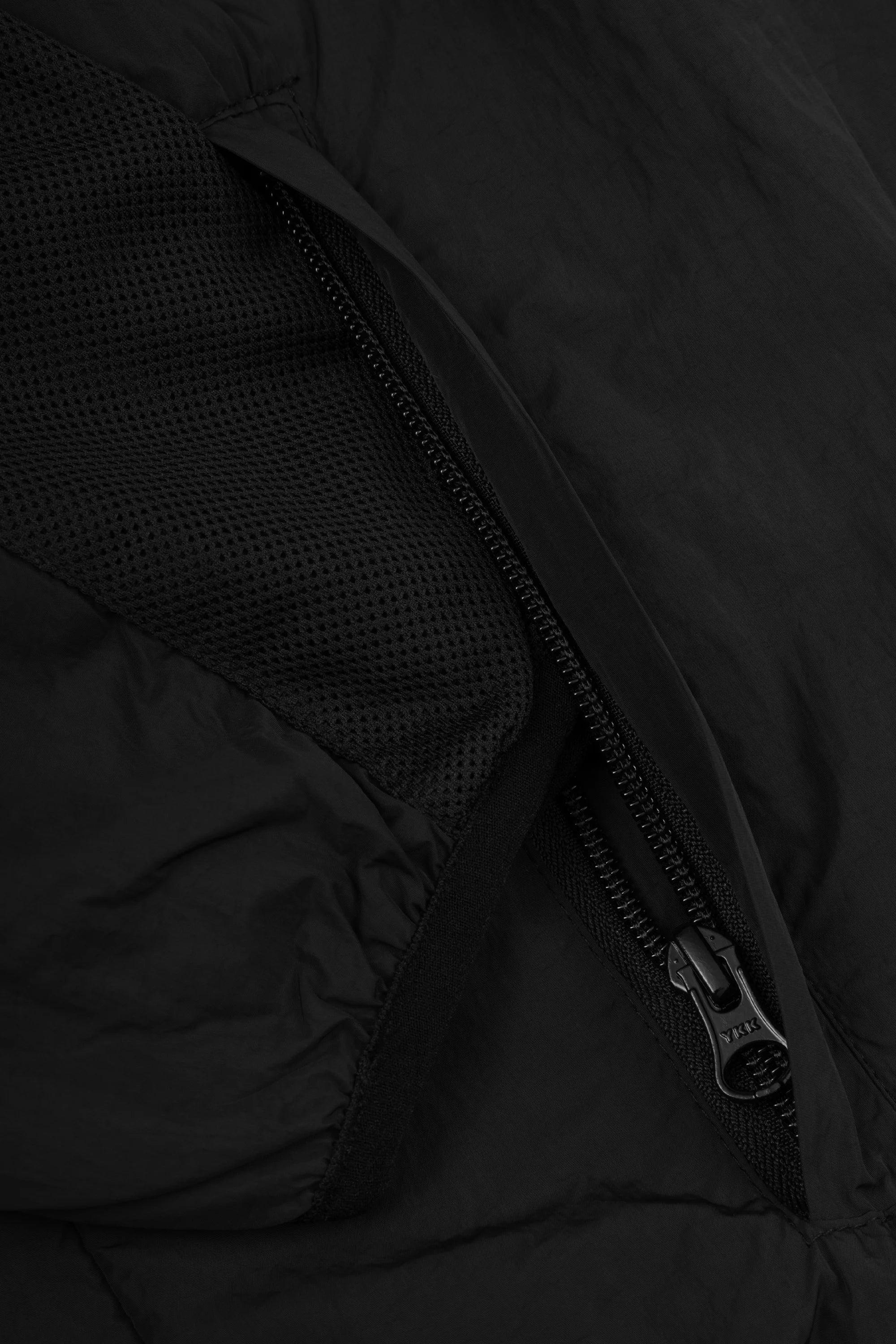 Blackout Panel Windbreaker Jacket for Men & Women - Lightweight Waterproof Windbreaker for Outdoor Hiking, Running & Travel
