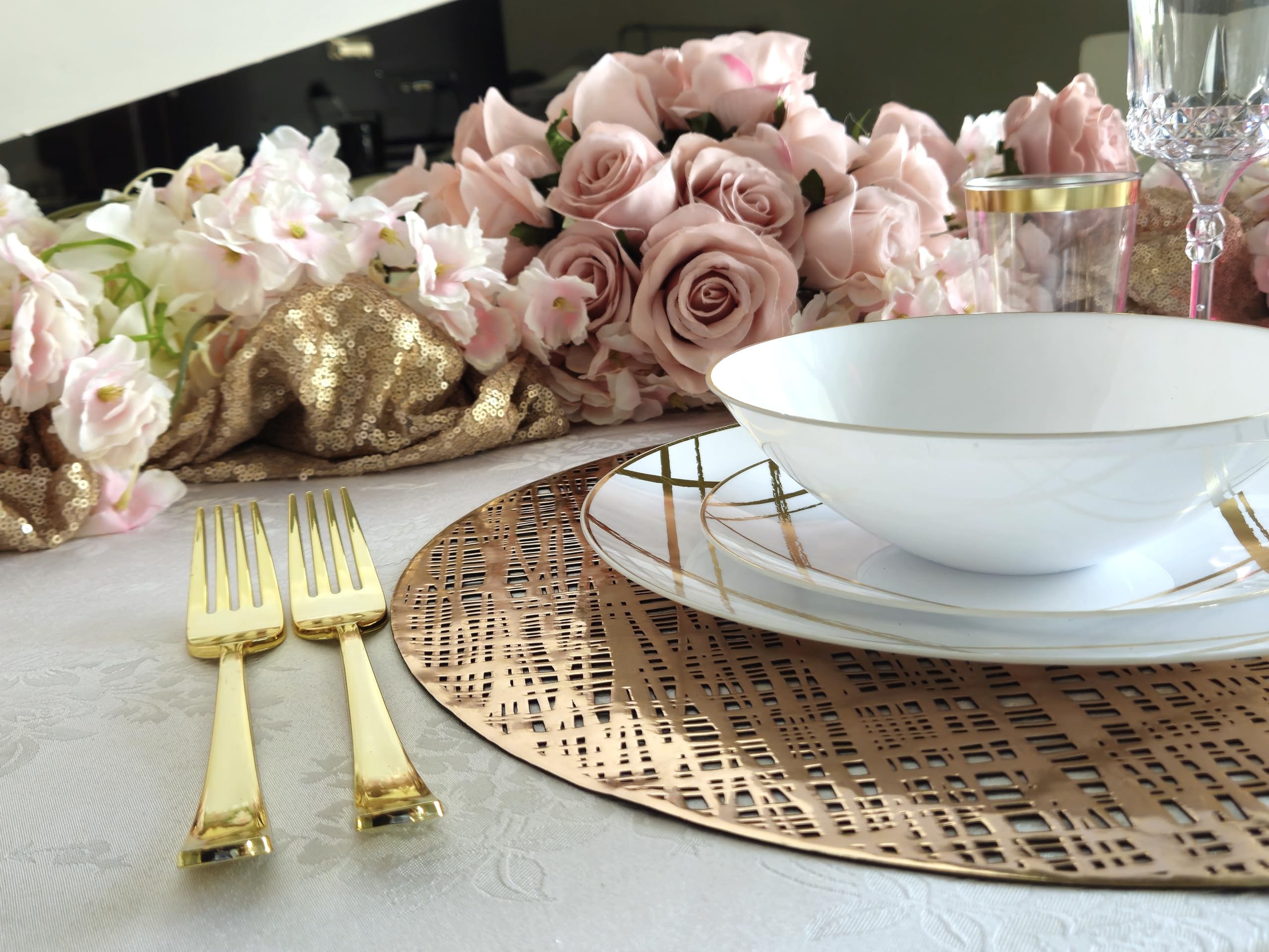 10-Piece Pressed Vinyl Metallic Round Placemats - Gold Linen Wedding Table Decor for Dining, Parties & Special Events