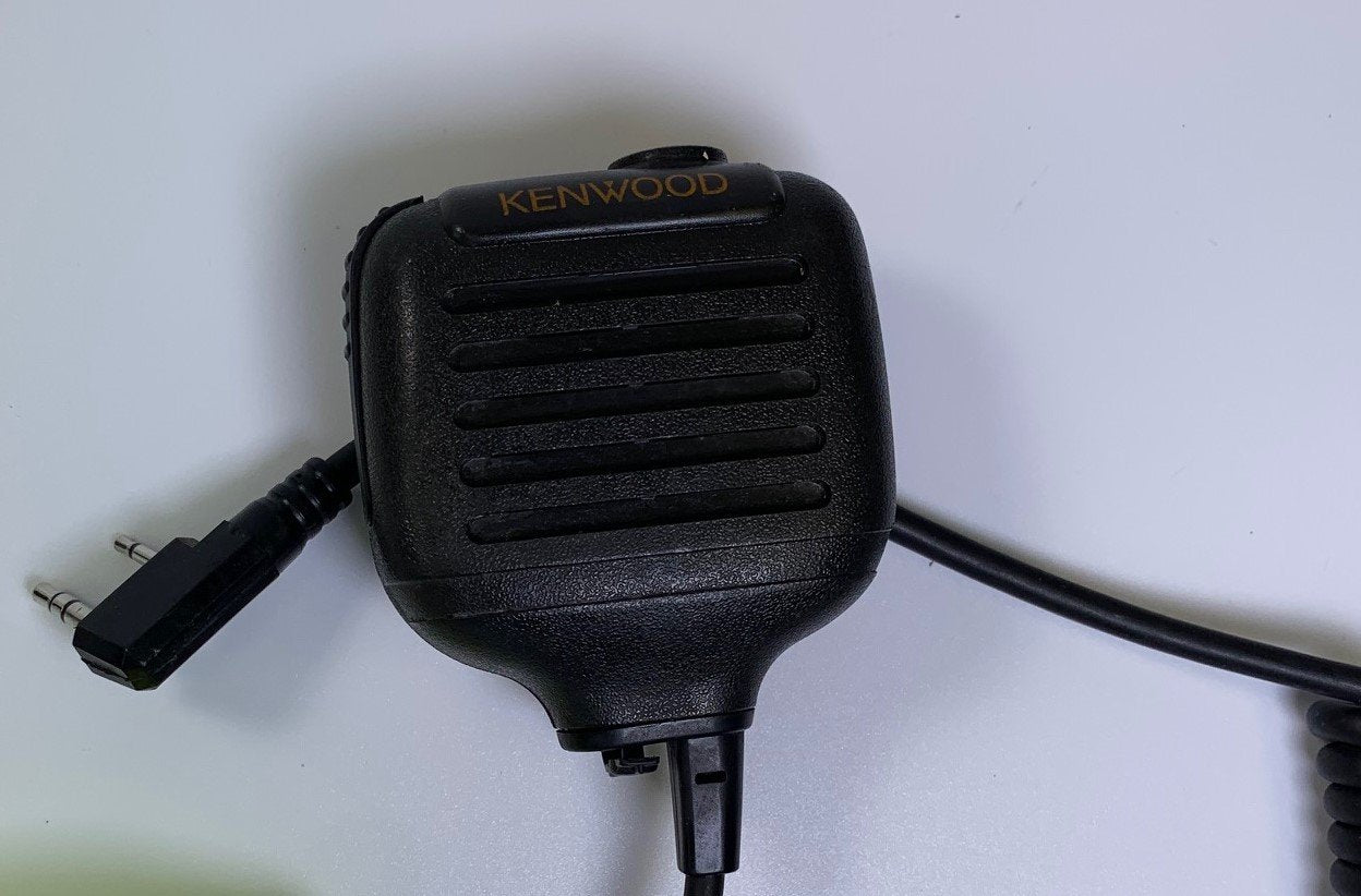 Kenwood KMC 17 Speaker Microphone - High-Quality Two-Way Radio Accessory for Clear Communication | Perfect for Security, Construction & Outdoor Adventures