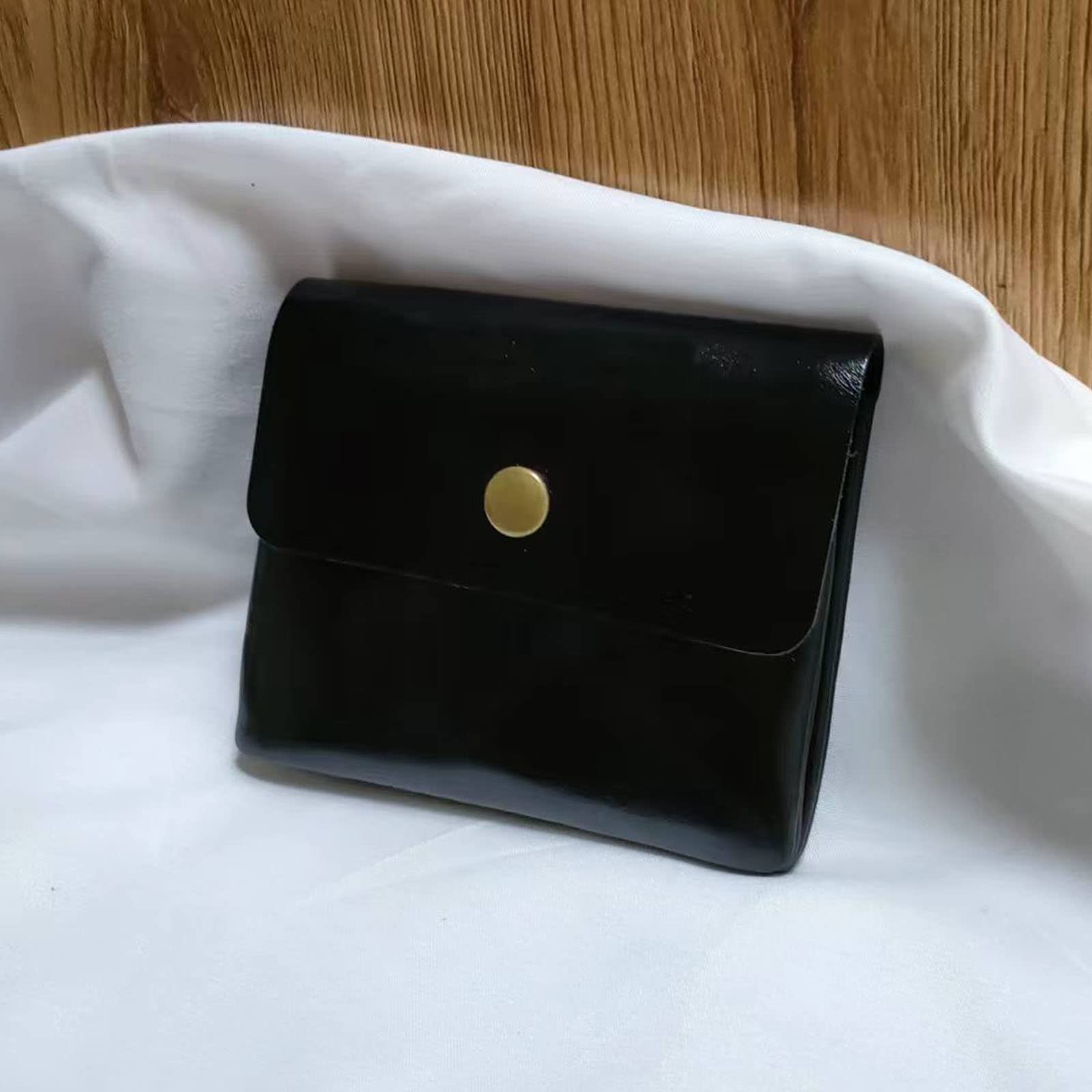 LEISUREWEEK Genuine Leather Slim Wallet for Women & Men - RFID Blocking Credit Card Holder with Coin Pocket - Compact Minimalist Bifold Wallet (Black) - Perfect for Everyday Carry, Travel & Gifts