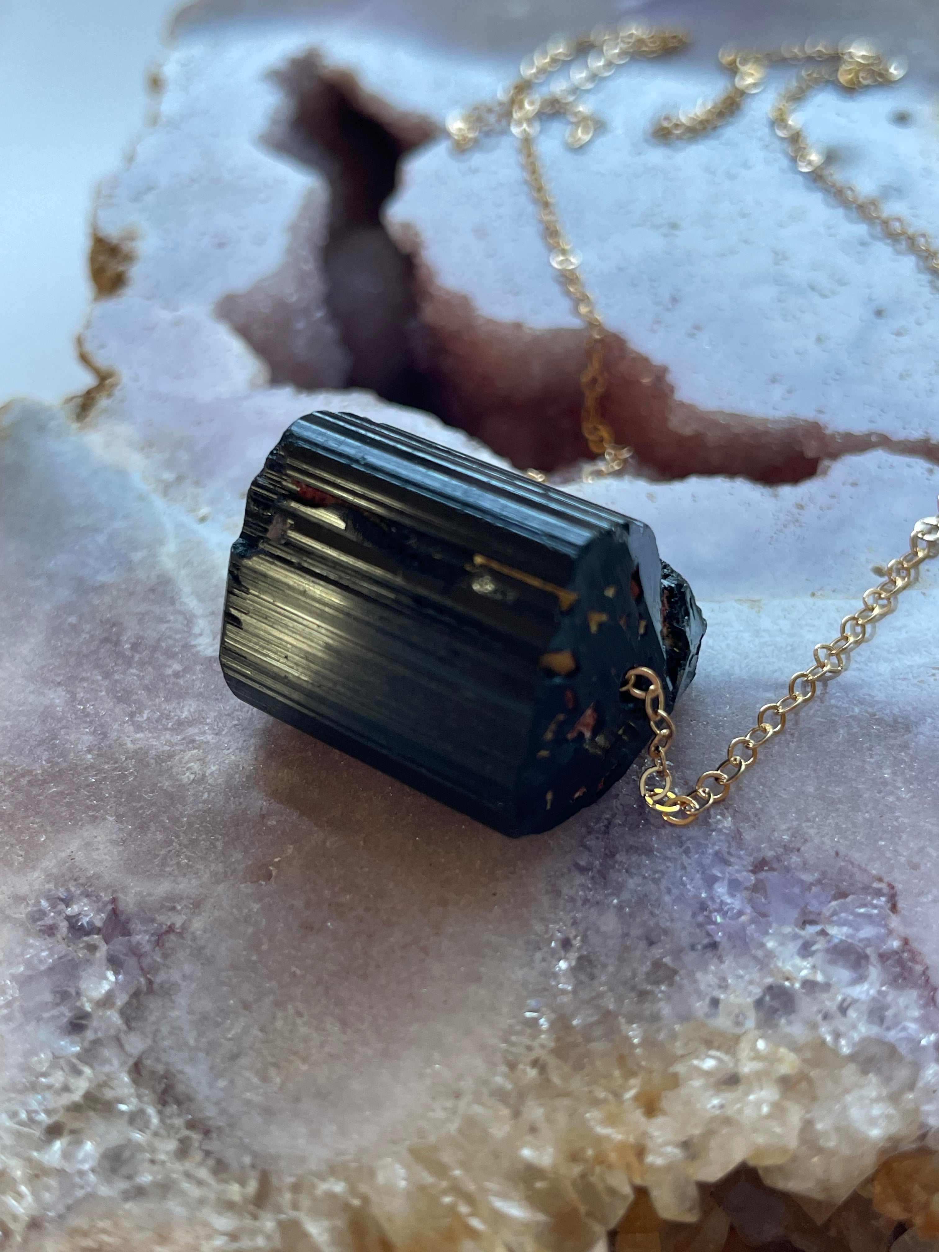 Chunky Black Tourmaline Necklace for Women - Natural Stone Jewelry for Protection & Healing - Perfect for Meditation, Yoga & Spiritual Gifts