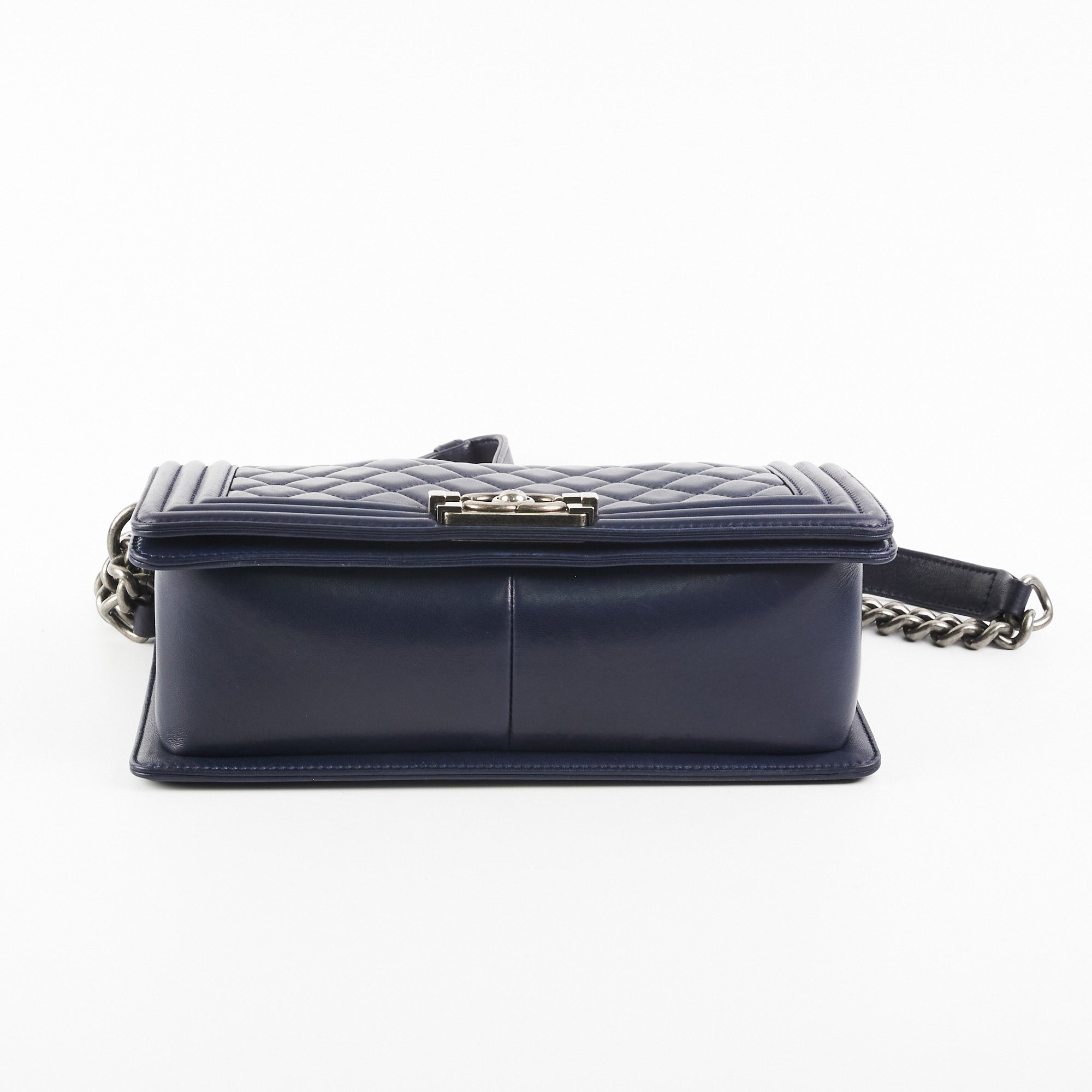 Chanel Navy Old Medium Boy Shoulder Bag - Luxury Leather Crossbody Purse for Women, Fashionable Everyday Handbag for Work, Party & Travel