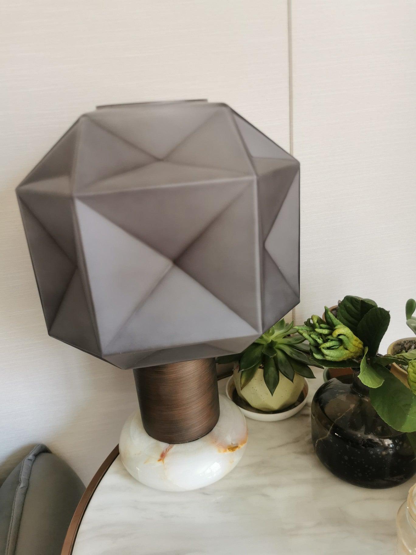 Modern Cubo Table Lamp - Stylish LED Nightstand Light for Bedroom, Living Room & Office - Soft Warm White Lighting for Reading & Relaxation