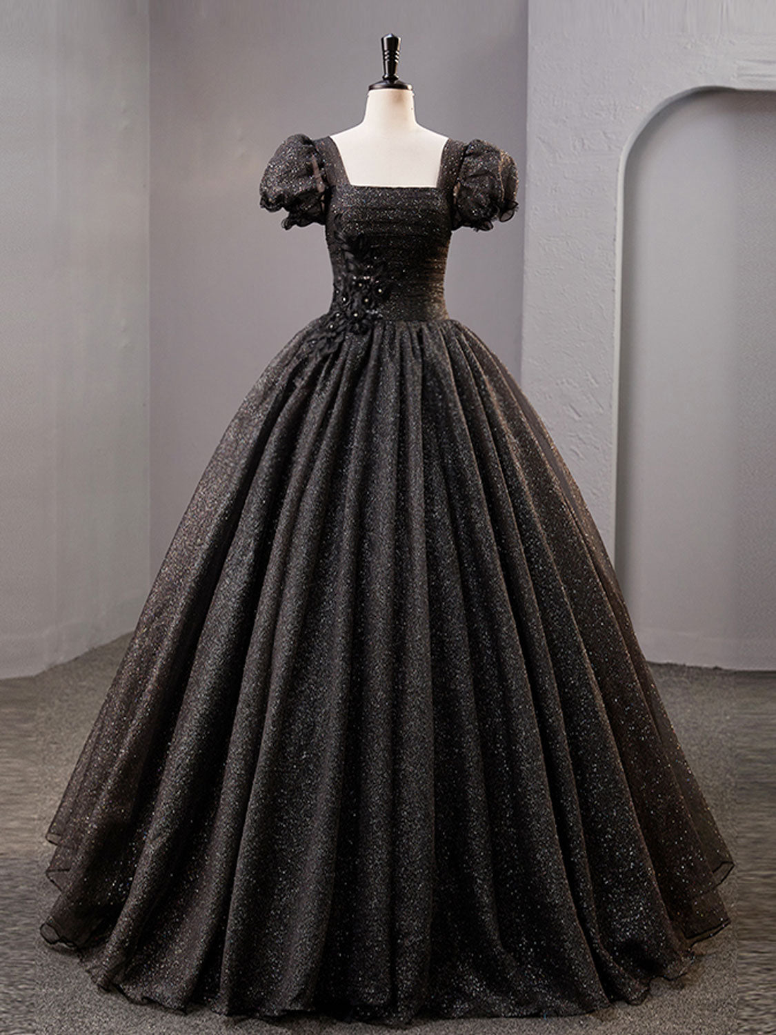 Elegant Black Square Neckline Tulle Long Prom Dress - Shiny Evening Gown for Formal Dances, Galas & Special Occasions