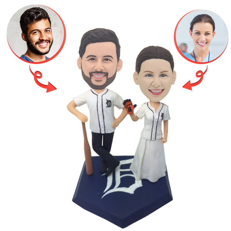 Custom Baseball Wedding Cake Topper - Personalized Couple Figurine for Baseball Fans - Perfect for Wedding Cakes, Anniversary Cakes, and Sports-Themed Celebrations