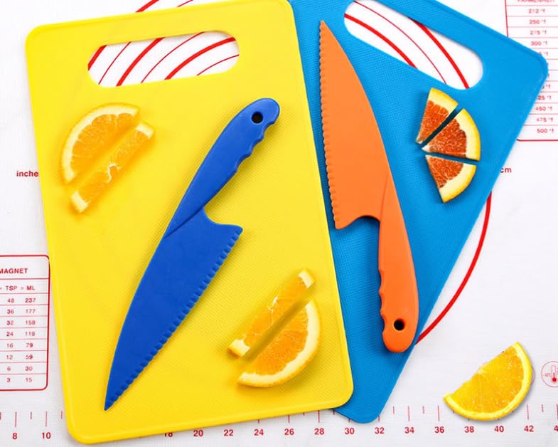 **ASEANAO Plastic Kitchen Knives Set - 3-Piece Chef Knives for Fruits, Bread, Cakes, Salads & Lettuce - Safe & Durable (Blue) - Perfect for Home Cooking, Picnics & Kids' Meals**