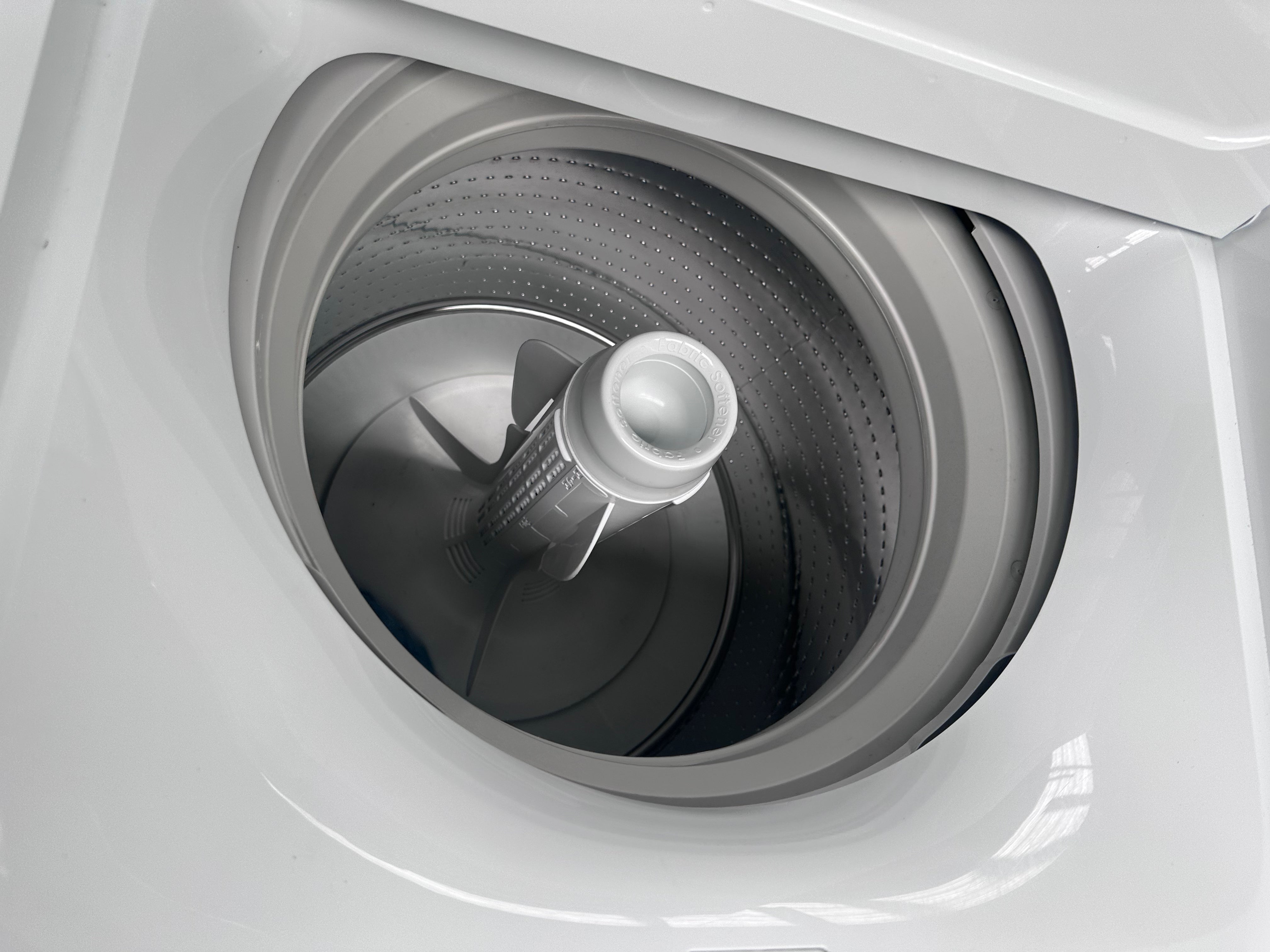 Refurbished Fisher & Paykel WashSmart Eco 8.5kg Top Load Washing Machine - Energy Efficient Laundry Solution for Small Homes & Apartments