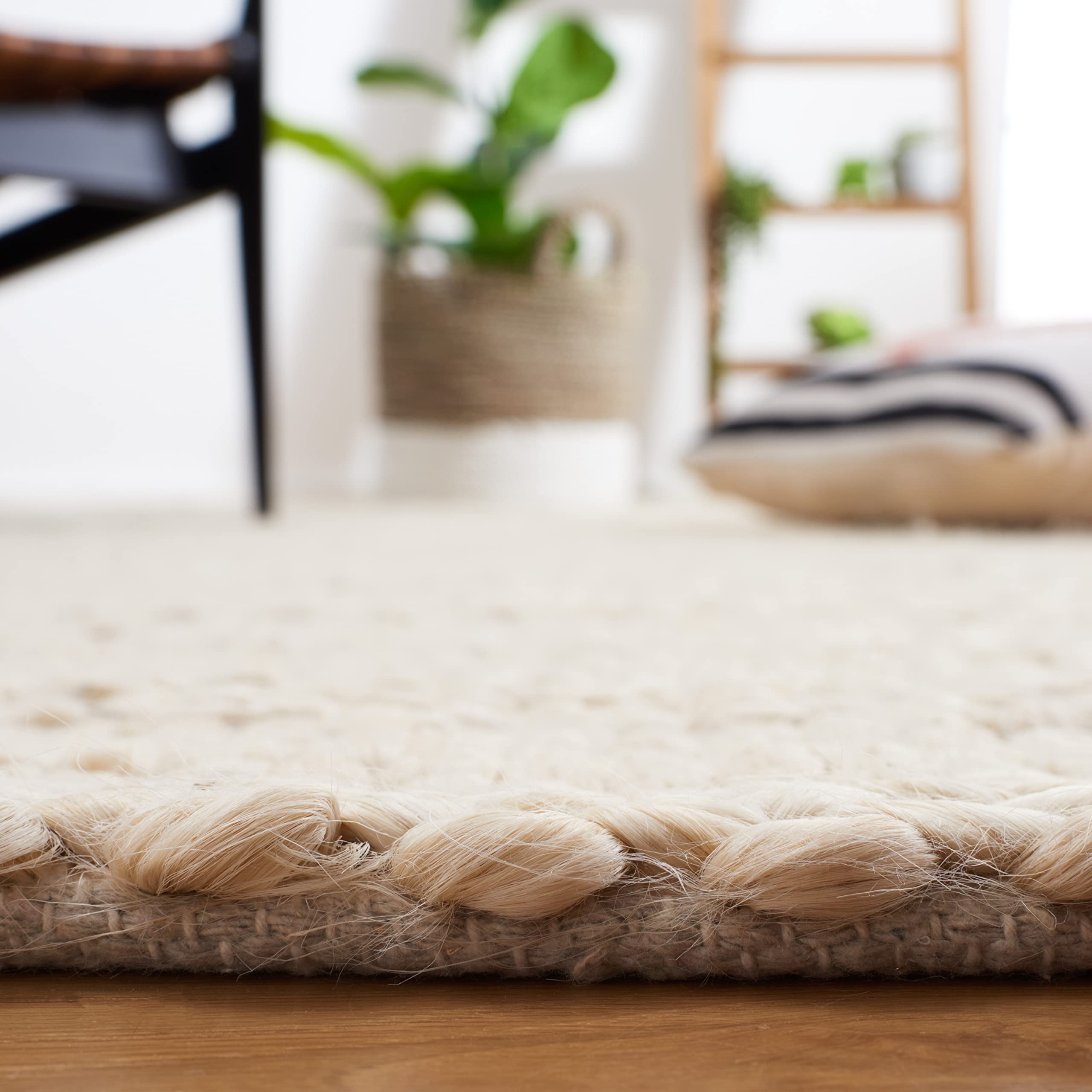 SAFAVIEH Natural Fiber Collection 5' Square Bleach NF212D Handmade Braided Woven Jute Area Rug for Living Room, Dining Room & Bedroom | Eco-Friendly Floor Decor for Cozy Home Interiors