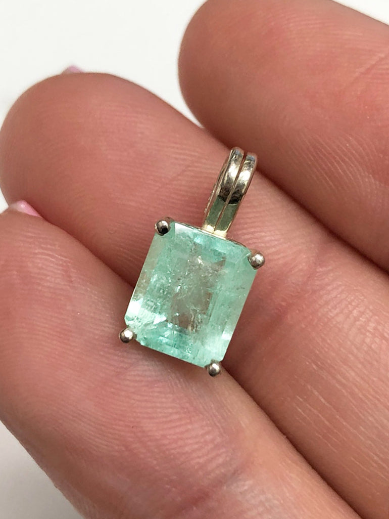 2.50 Carat Natural Light Green Emerald Pendant Necklace - 925 Sterling Silver Jewelry for Women - Perfect for Weddings, Anniversaries & Special Occasions