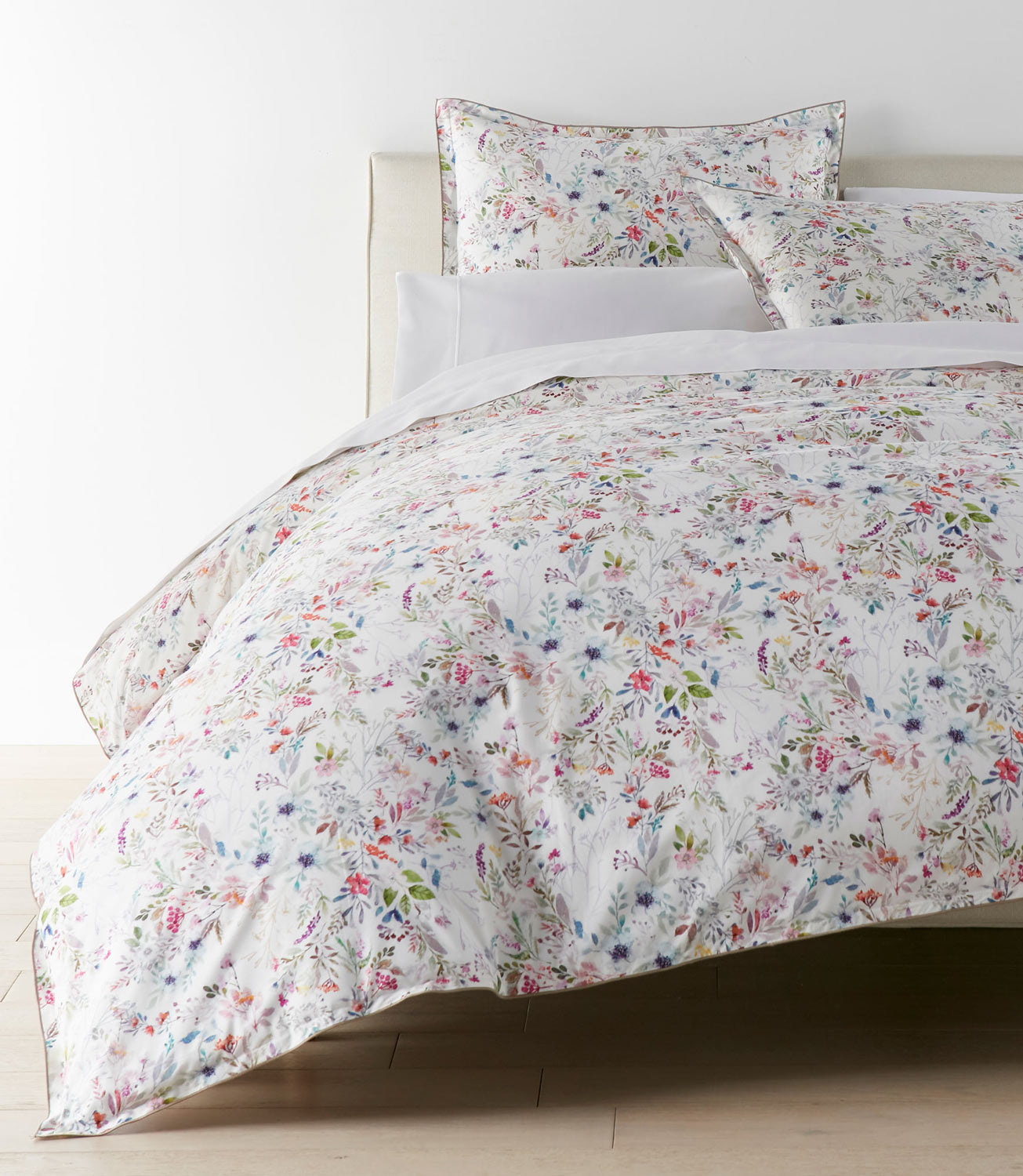 Chloe Floral Percale Duvet Cover Set - 100% Cotton Luxury Bedding, Queen Size - Perfect for Master Bedroom, Guest Room & Hotel Decor