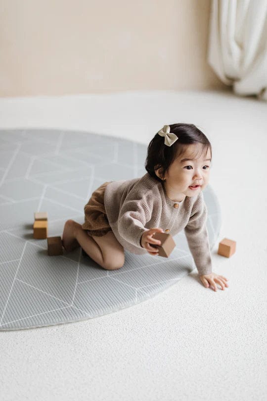 Little Bot Ofie Round Non-Slip Play Mat for Babies & Toddlers - Soft Floor Cushion for Nursery, Playroom & Daycare - Perfect for Crawling, Learning & Playtime