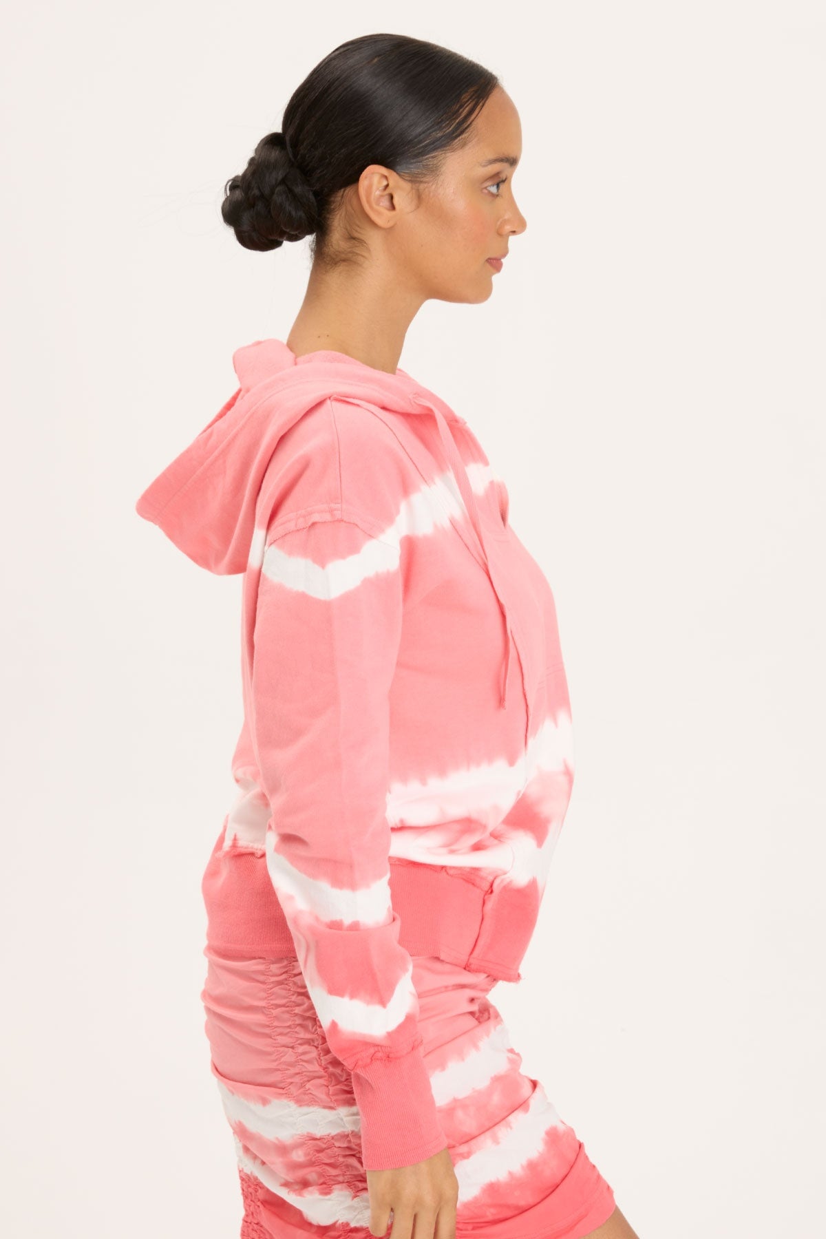 Rosalyn Hoodie Caravel Wash Guava - Stylish Women's Pullover Sweatshirt for Casual Wear & Outdoor Activities