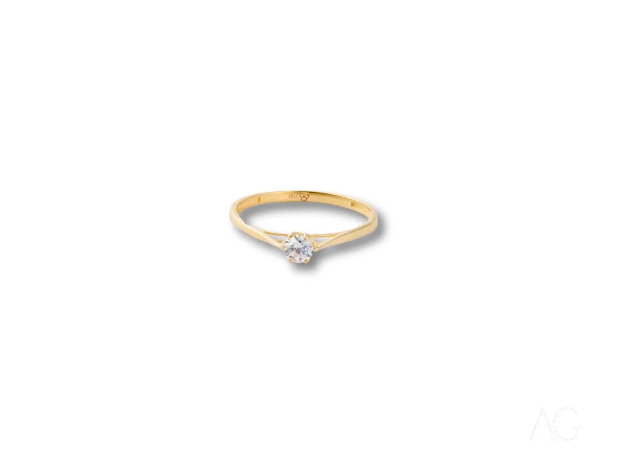 18K Yellow Gold CZ Ring for Women - Timeless Elegance & Everyday Luxury - Perfect for Weddings, Anniversaries, and Special Occasions