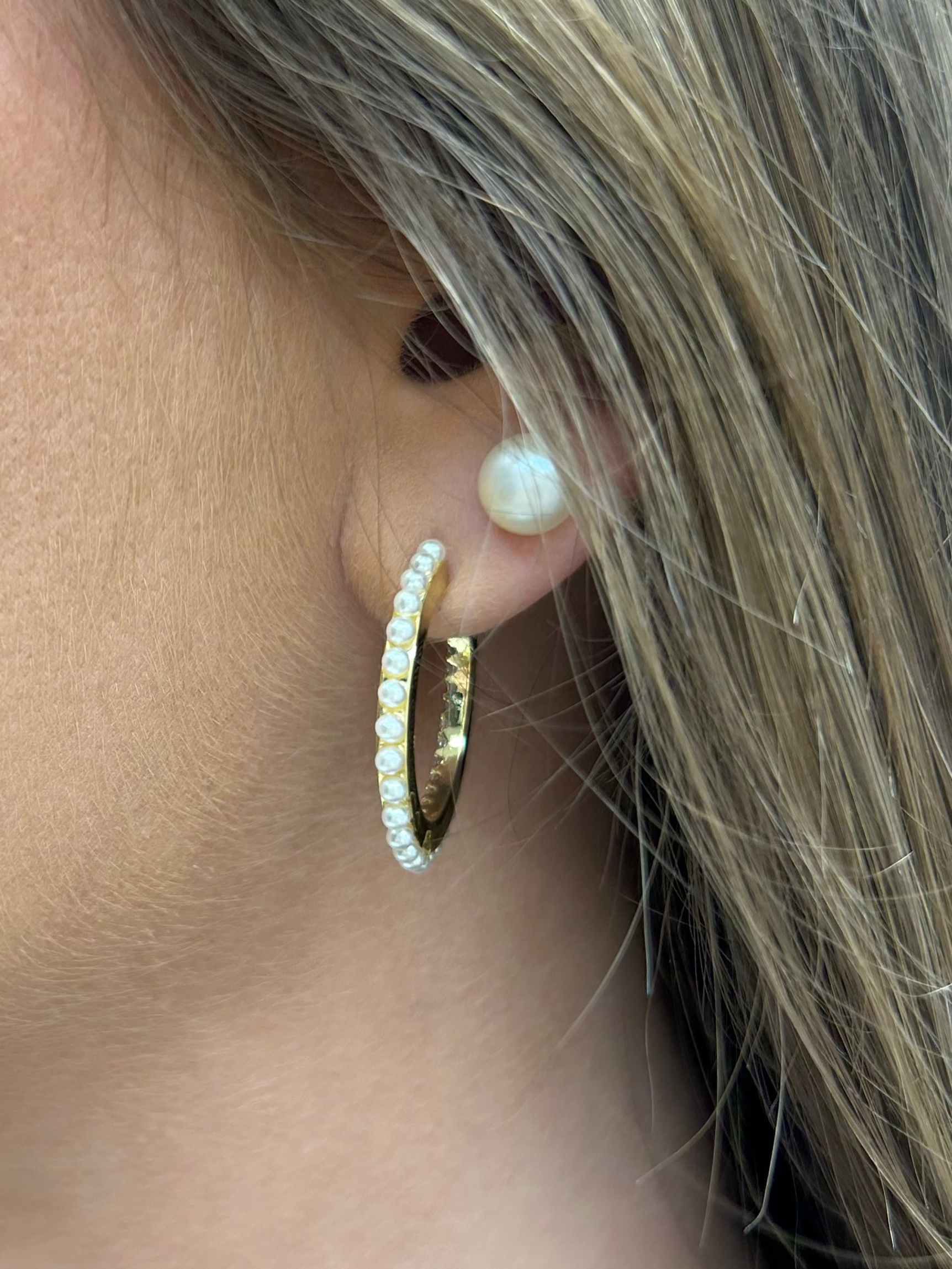 Kiki and Livy Dainty Pearl Hoop Earrings for Women - Elegant Minimalist Pearl Stud Earrings for Everyday Wear, Date Night & Special Occasions