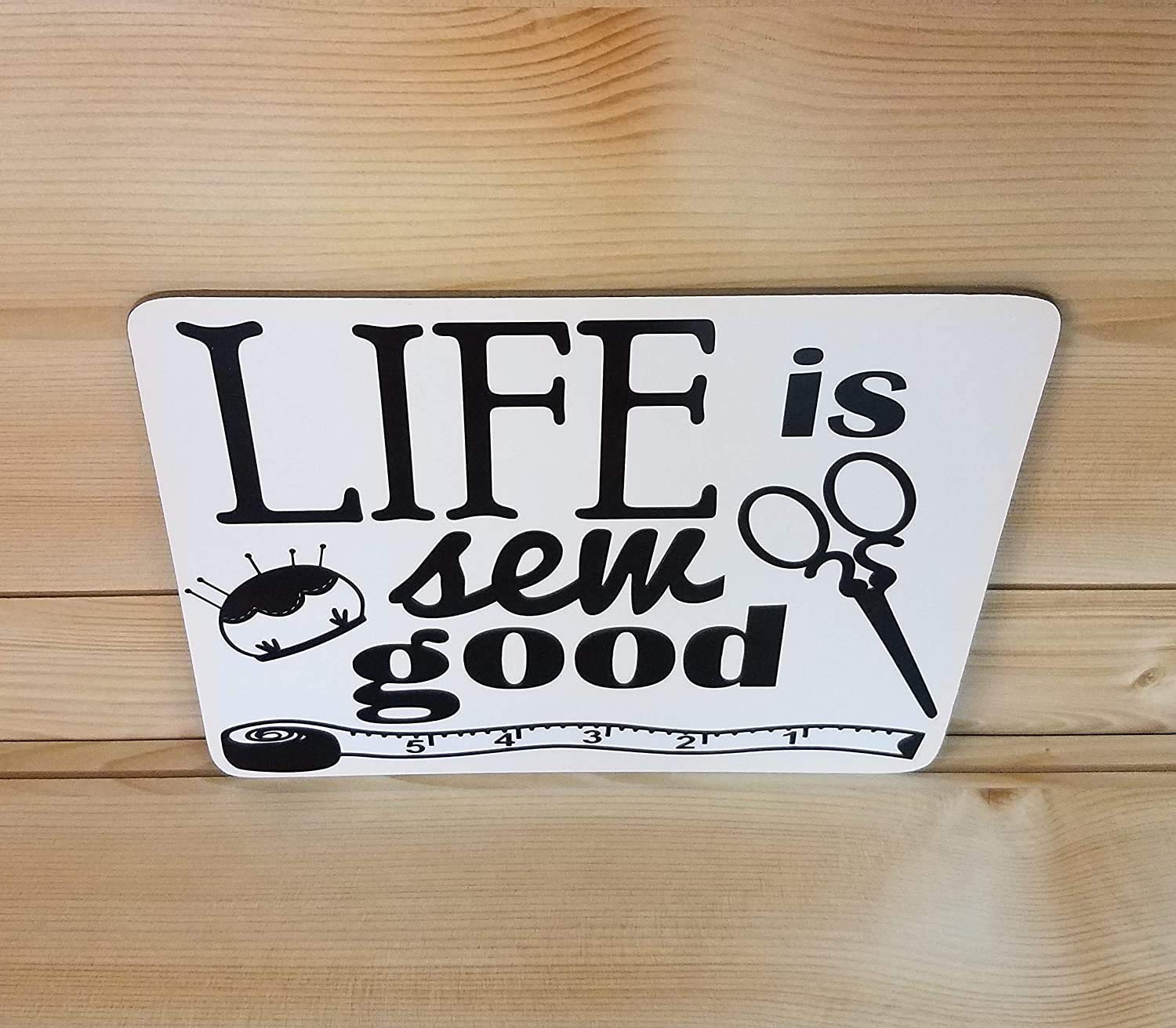 Life is Sew Good Wooden Quilt Sign - Handmade Quilt Decor for Sewing Room - Perfect Quilting Gift for Quilters & Sewing Enthusiasts - Ideal for Home, Studio & Craft Room Decor
