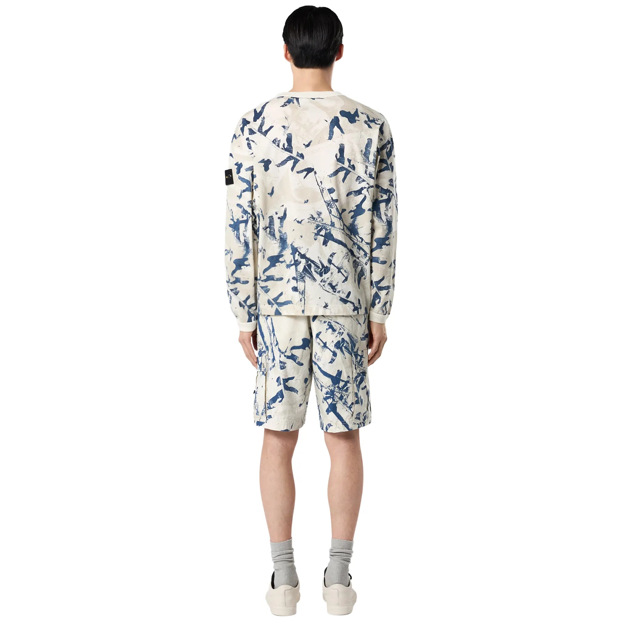 Stone Island Camouflage Textured Desert Sweatshirt for Men - Military Style Pullover Hoodie for Outdoor Adventures & Urban Streetwear