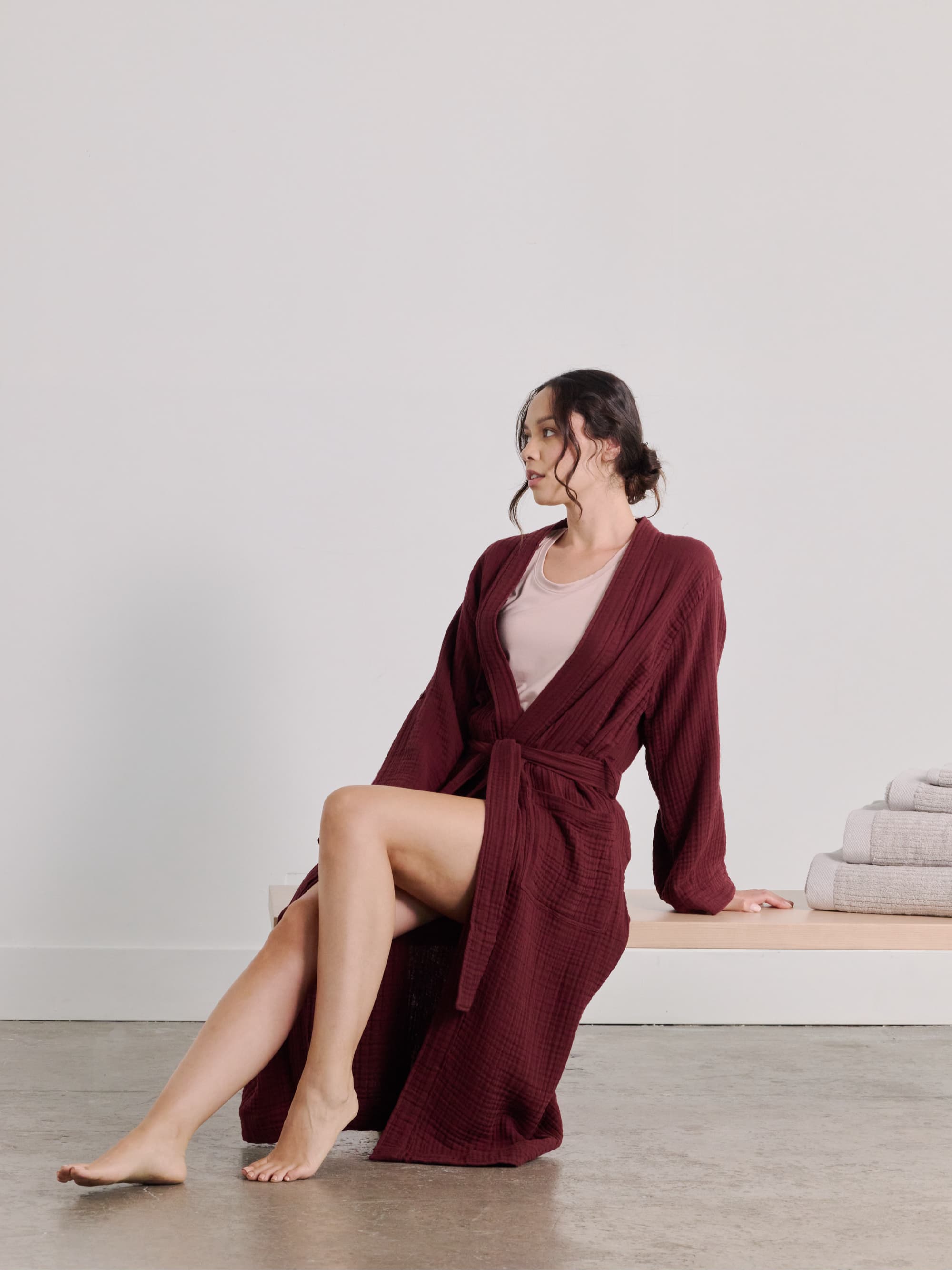 Organic Cotton Robe for Women & Men - Soft & Breathable Bathrobe with Pockets - Perfect for Spa, Lounge & Home Relaxation