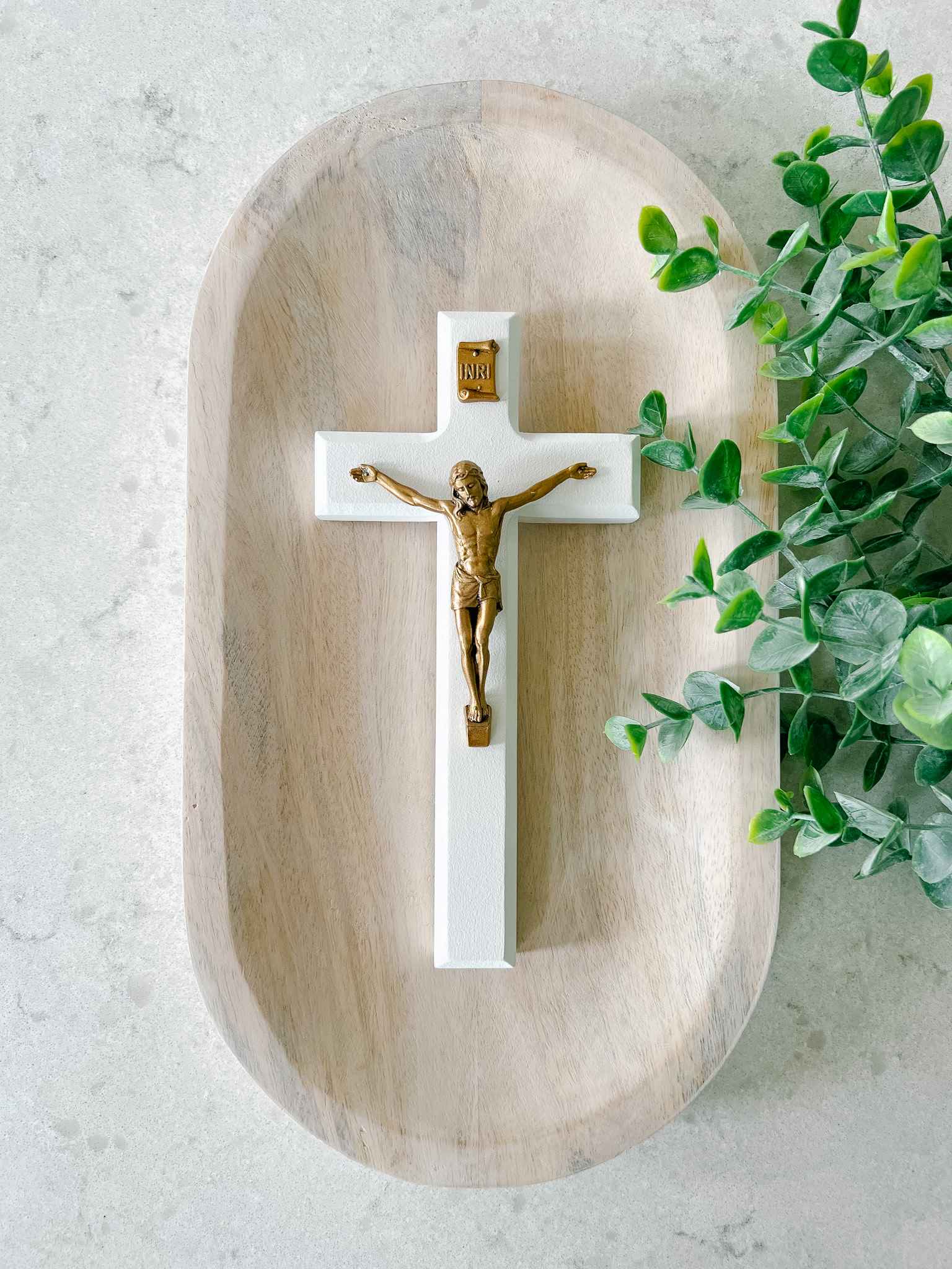 White Wooden Crucifix - Handcrafted Religious Cross for Home Decor, Church, and Prayer - Perfect for Wall Hangings and Spiritual Gifts