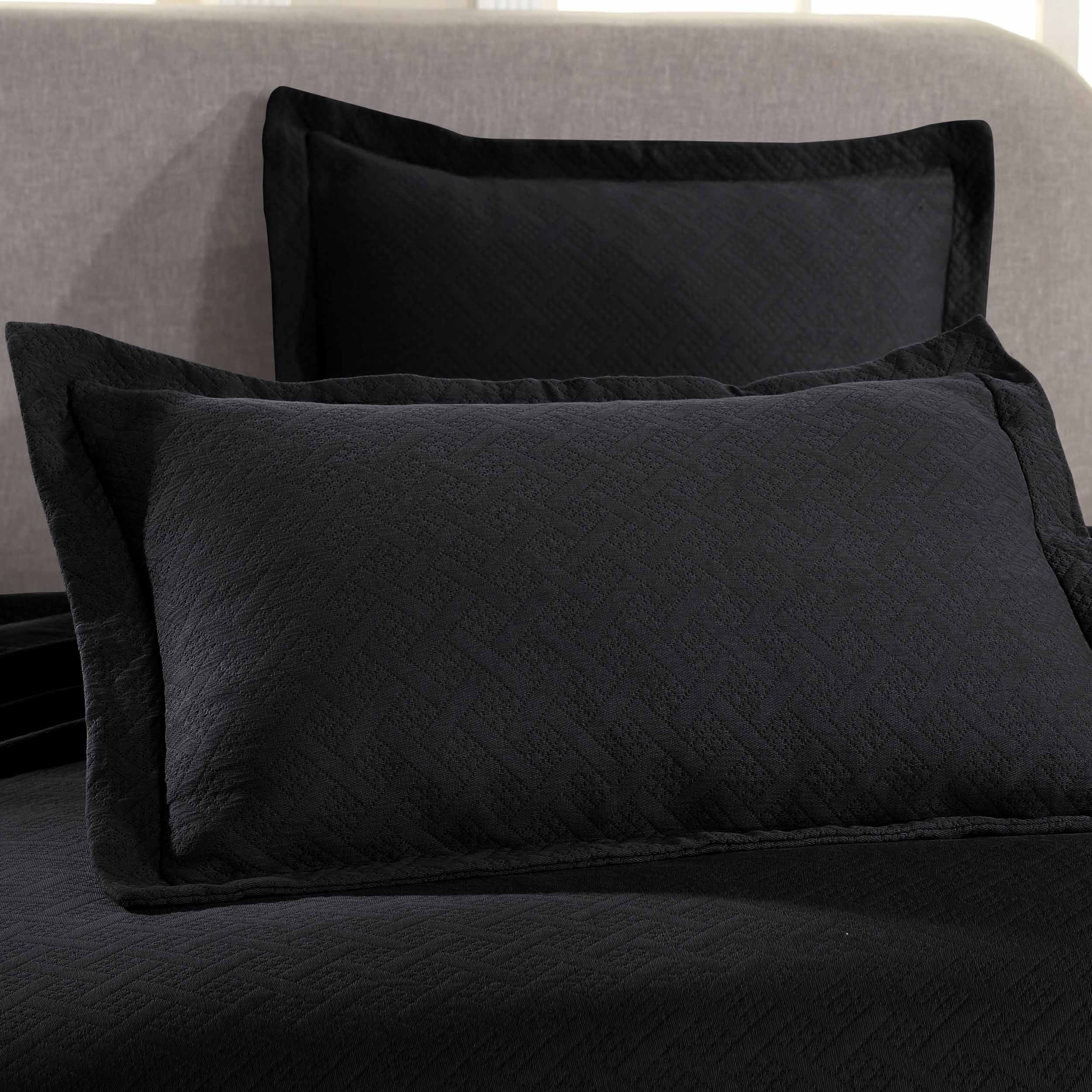 Basket Weave Matelasse Cotton Bedspread Set - Queen Size 3-Piece Luxury Bedding for Master Bedroom - Perfect for Home Decor, Guest Room & Hotel Style Comfort