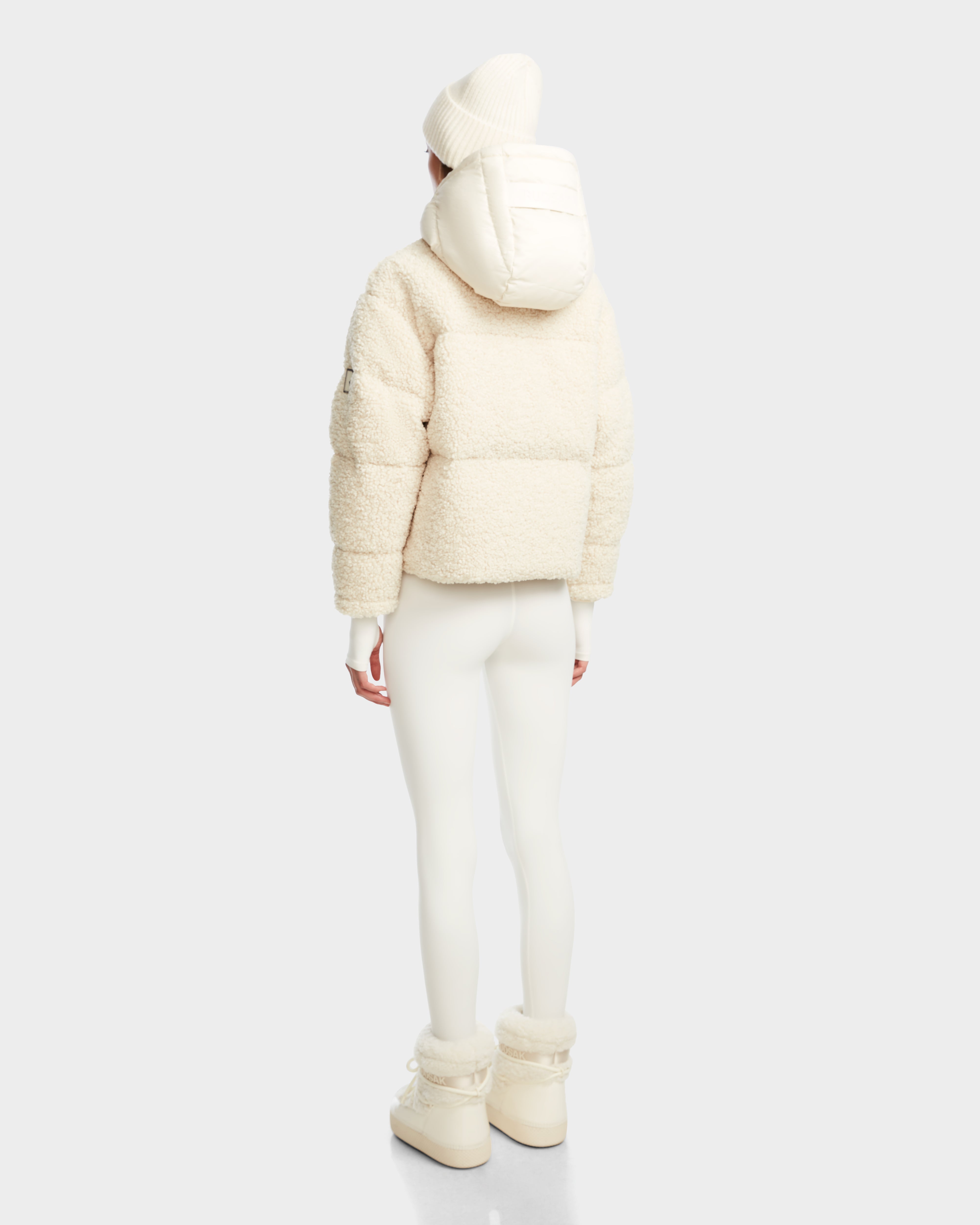 IKSA 8124706 Iceland - Premium Quality for Outdoor Adventures, Travel & Home Decor | Perfect for Camping, Hiking & Nordic Style Interior Design