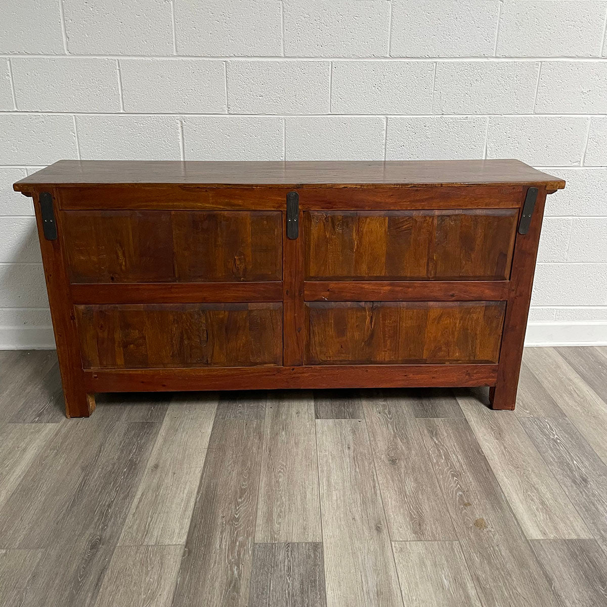 2 Door Sideboard Buffet Cabinet - Modern Wooden Storage Console Table for Dining Room & Living Room - Perfect for Organizing Dishes, Linens & Home Decor
